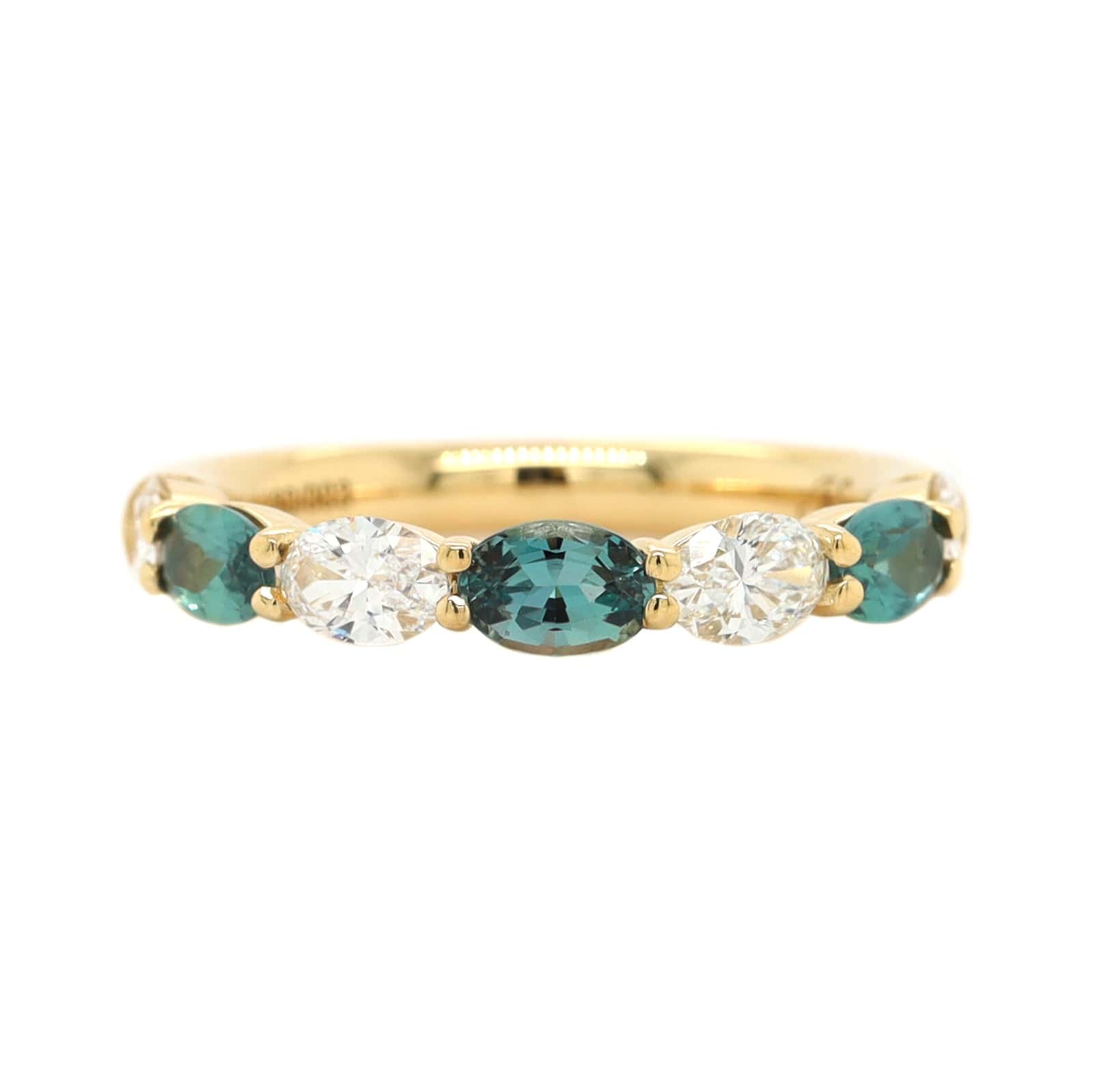 18K Yellow Gold Alternating Oval Alexandrite and Diamond Band - Image 5