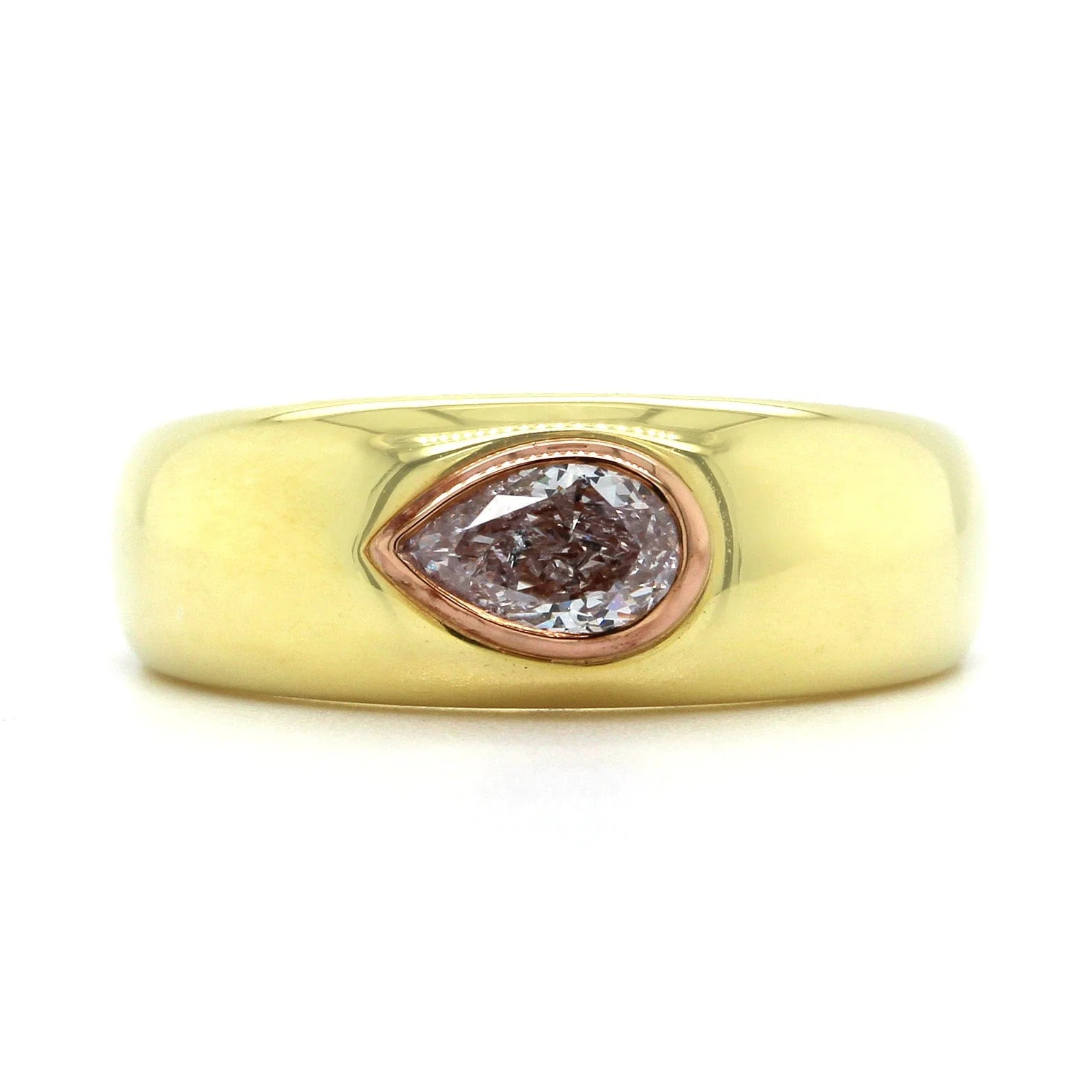 18K Yellow Gold Pear Shape Light Pink Diamond Ring