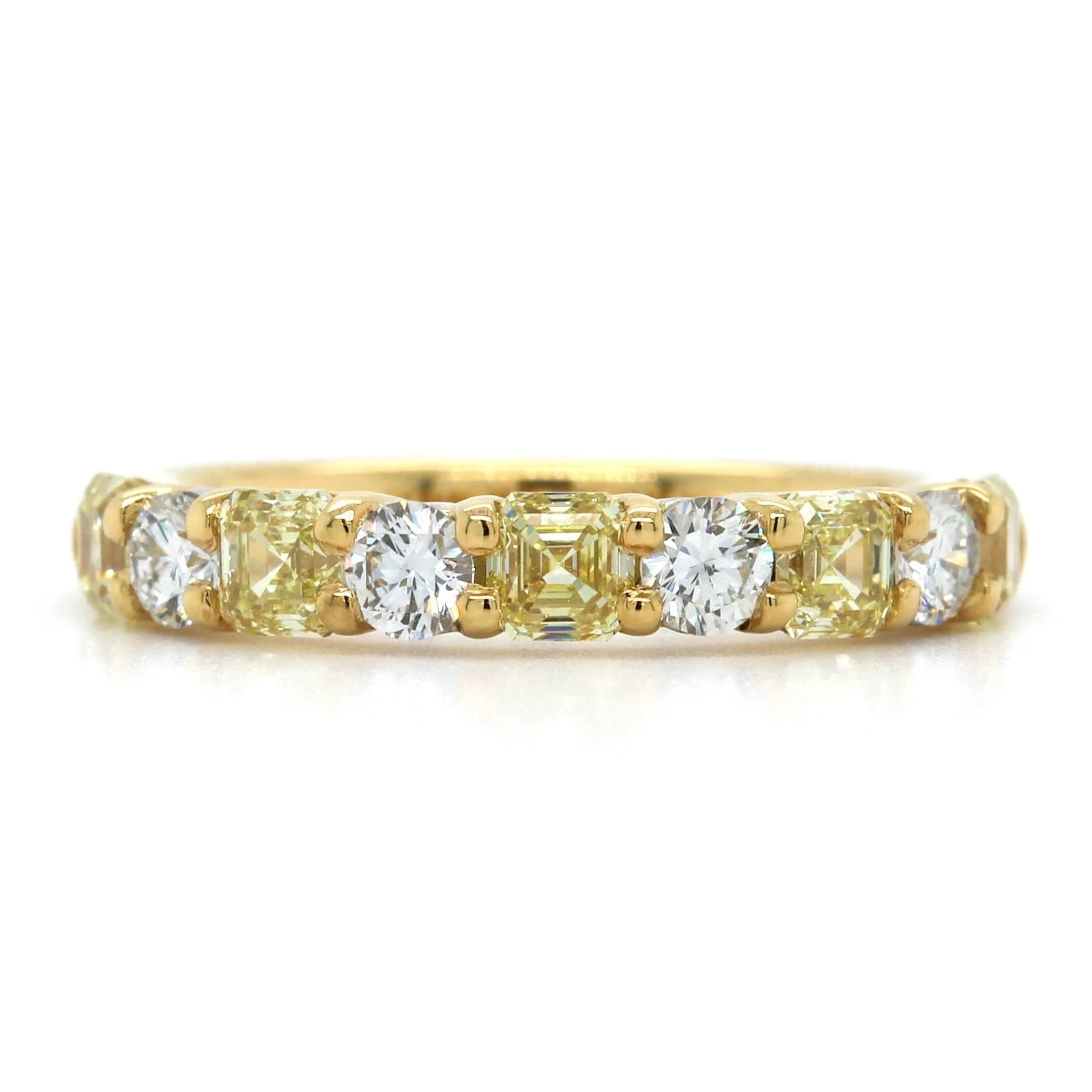 18K Yellow Gold Fancy Yellow and White Diamond Band