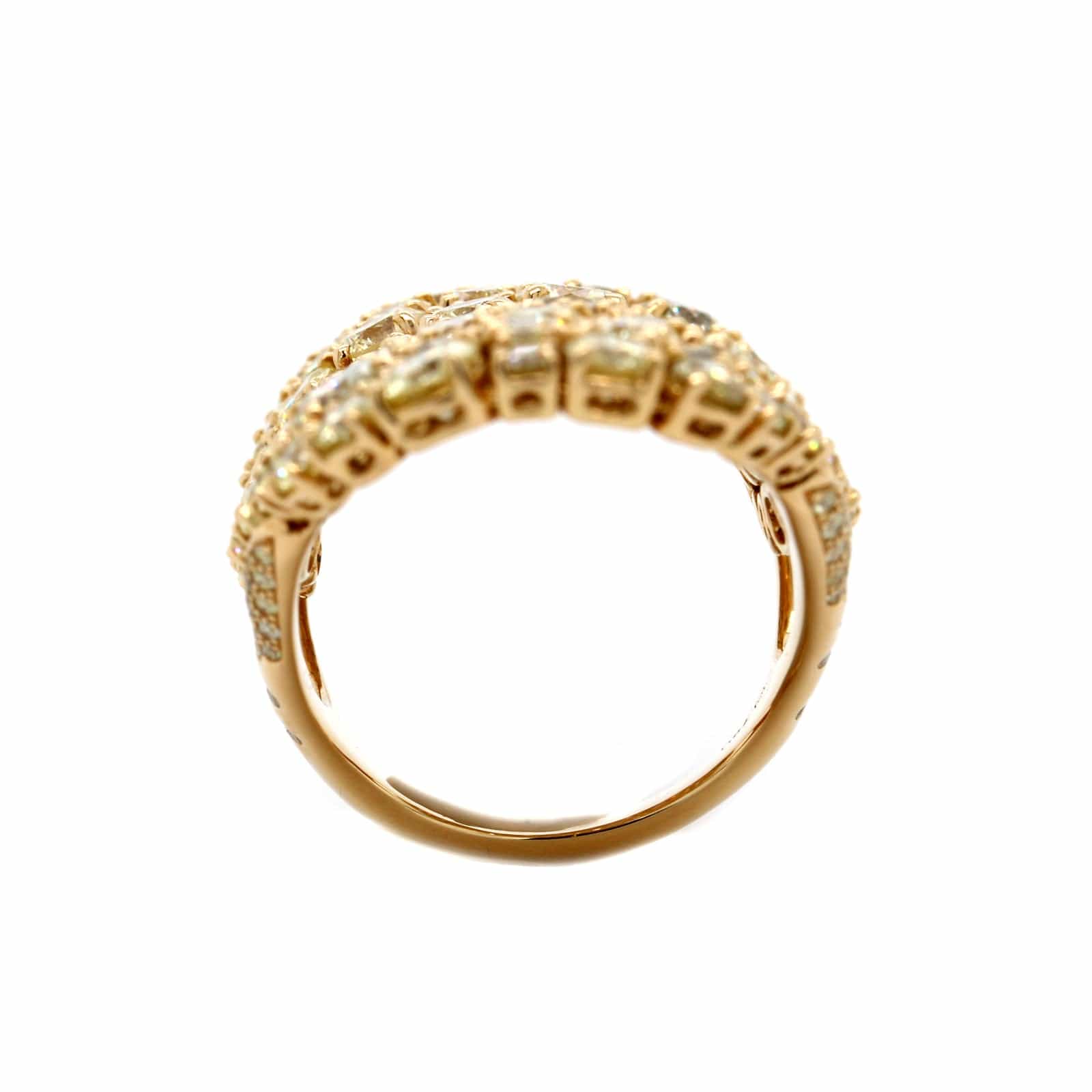 Etho Maria 18K Yellow Gold and Yellow Diamond Oval Shield Ring - Image 3