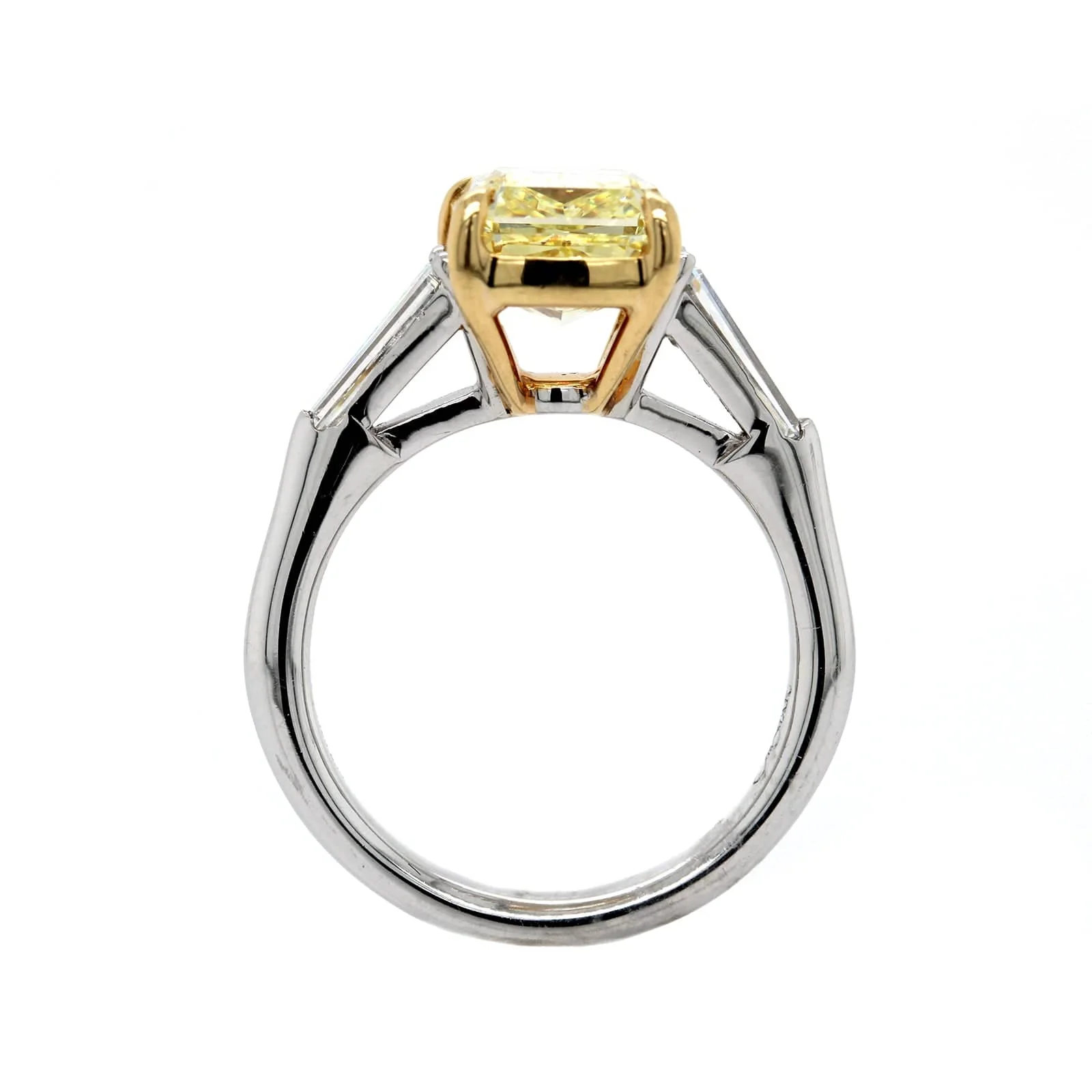 Platinum and 18K Yellow Gold Radiant Cut Diamond Engagement Ring - Image 3