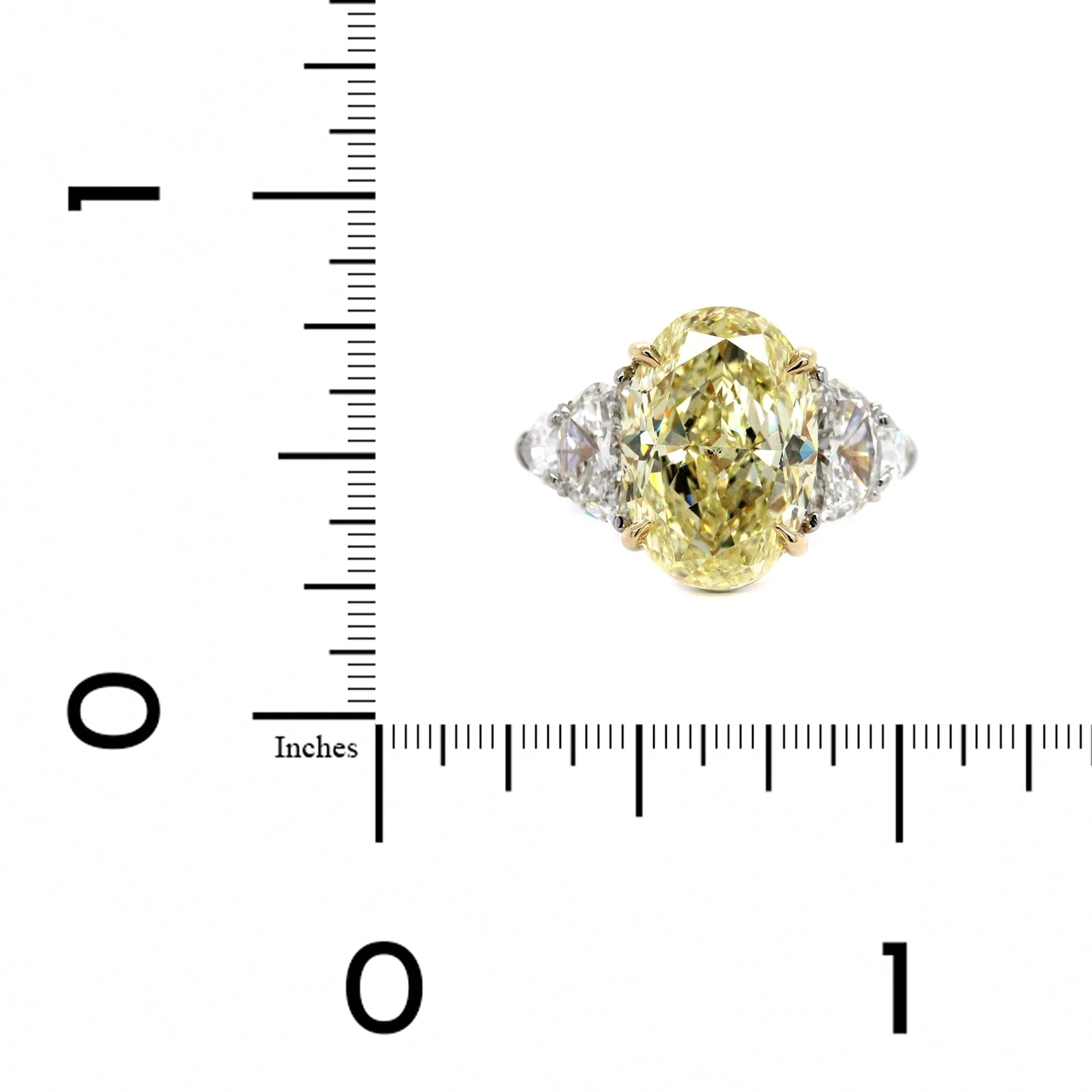 Platinum and 18K Yellow Gold Oval Diamond Engagement Ring - Image 4