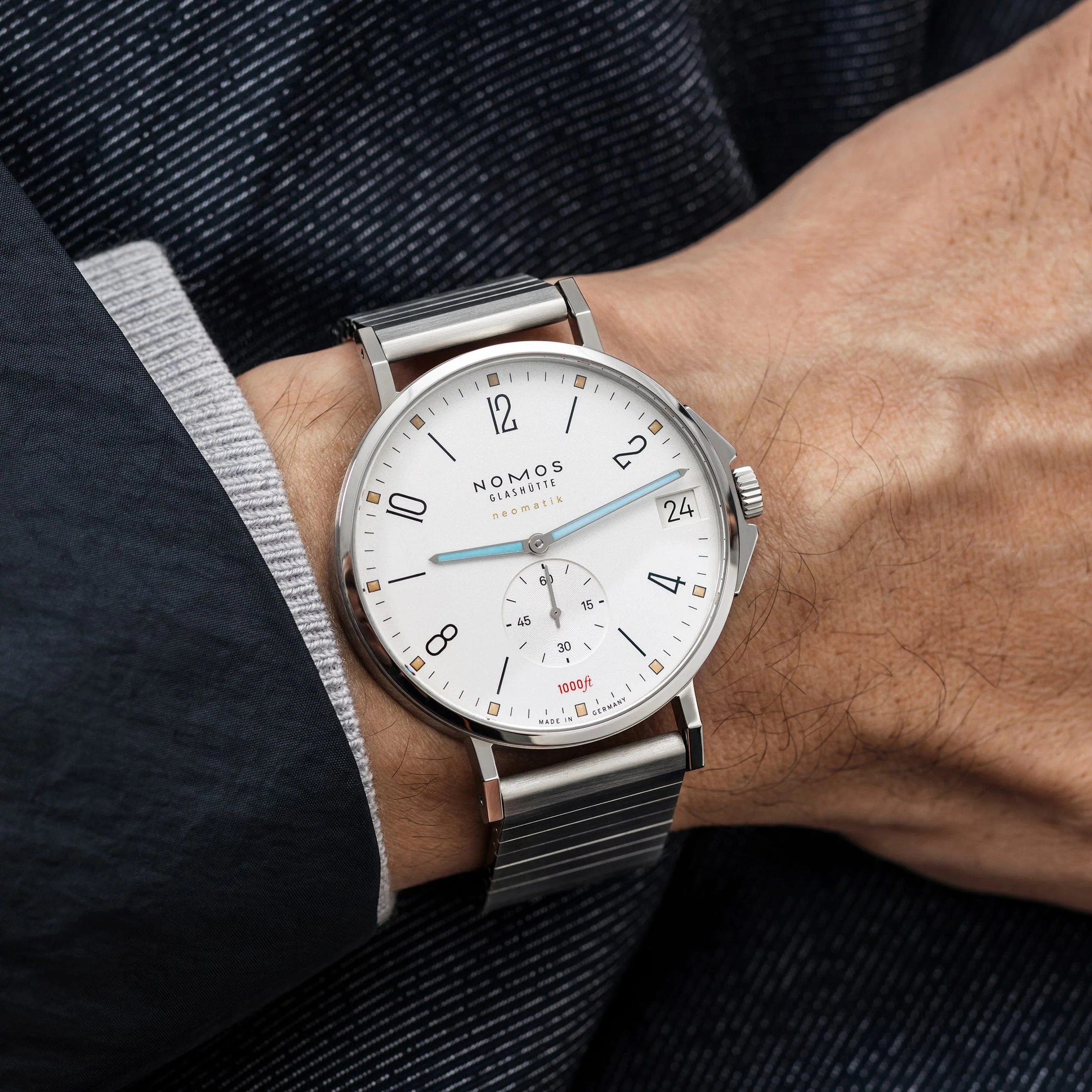 NOMOS Glashütte Tangente Sport Neomatik 42 Date 580 - Image 6