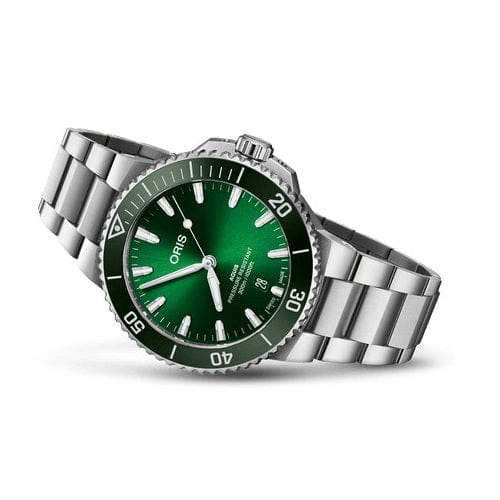 Oris Aquis Date