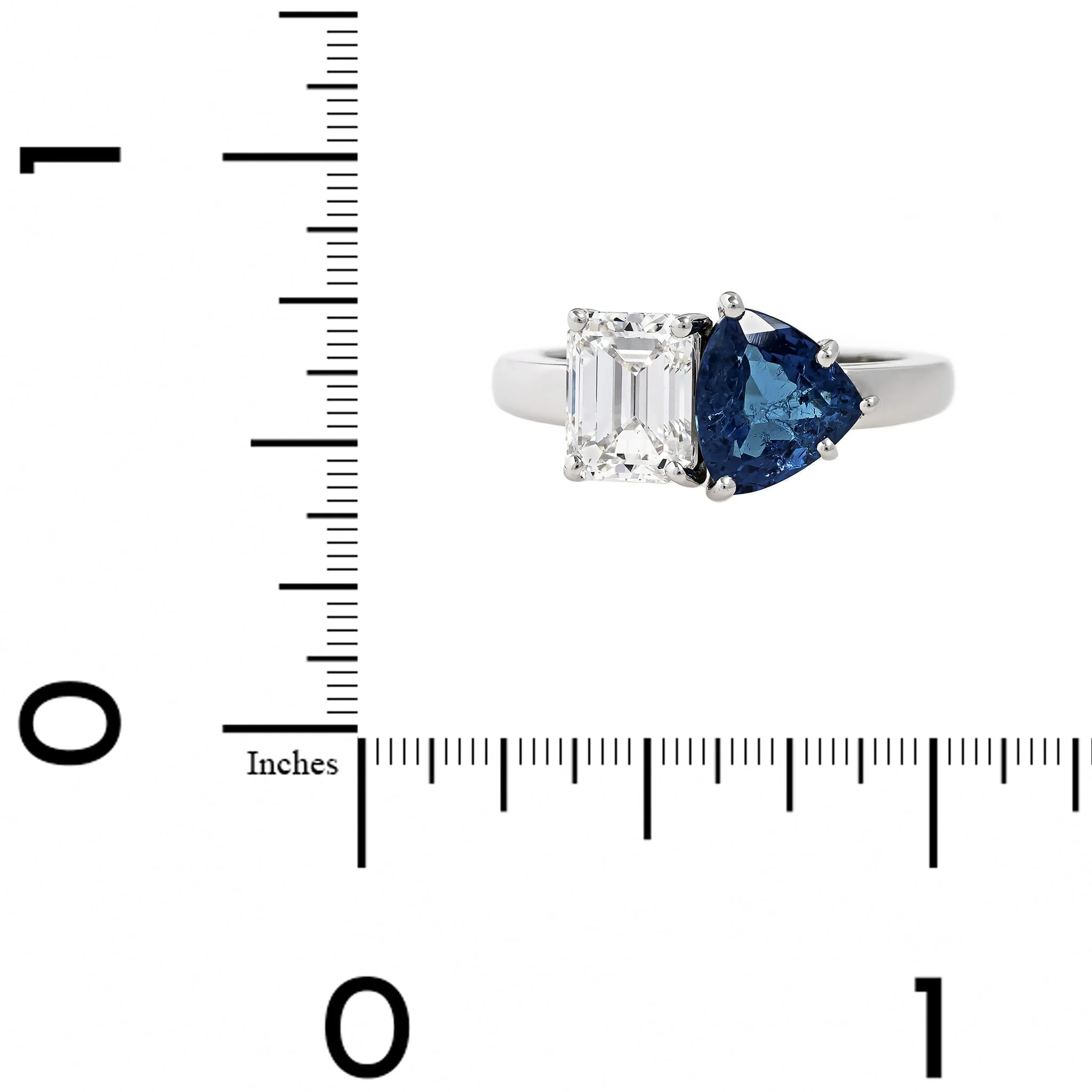Oscar Heyman Platinum 2 Stone Blue Paraiba and Diamond Ring - Image 4