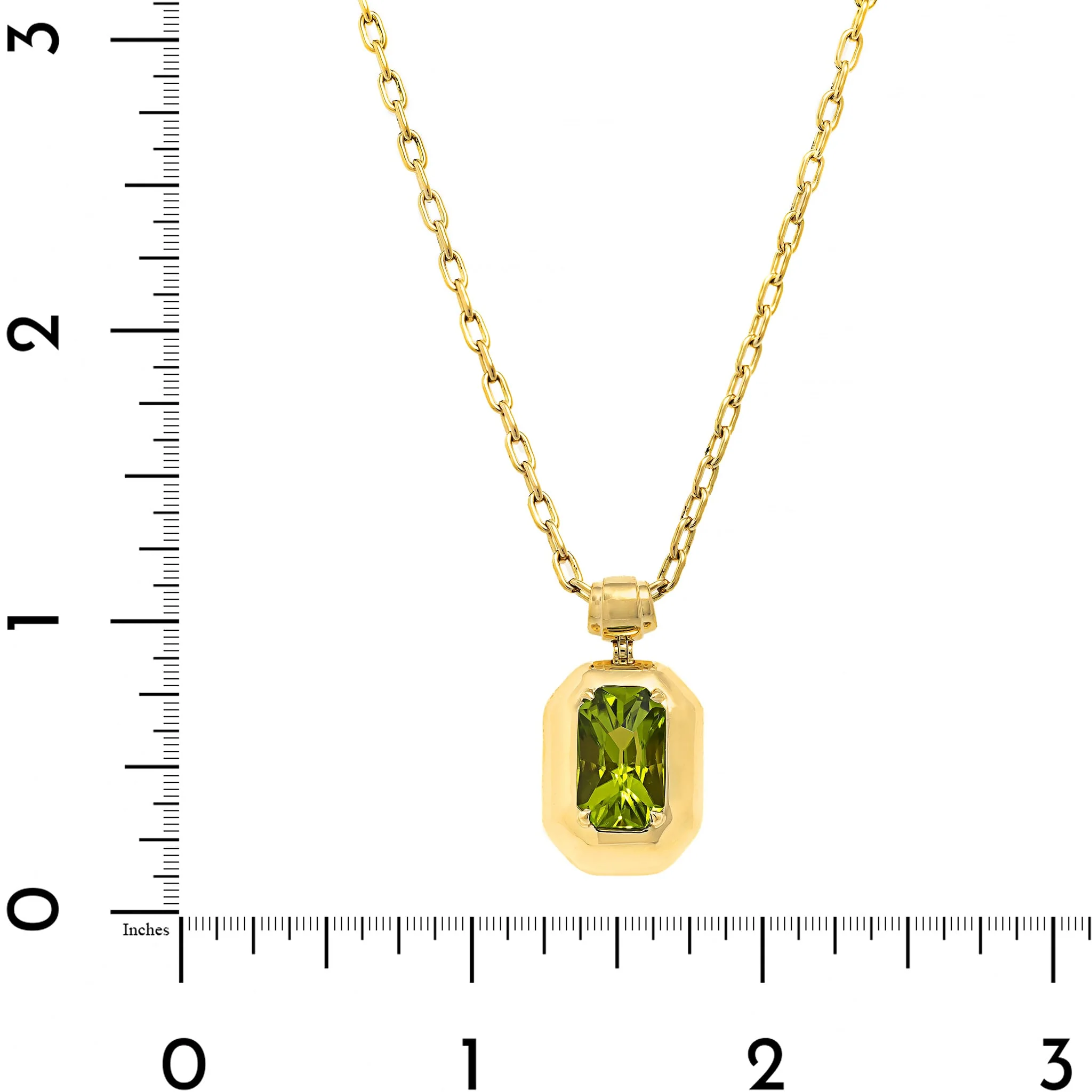 18K Yellow Gold Bezel Set Cushion Cut Peridot Pendant Necklace - Image 4