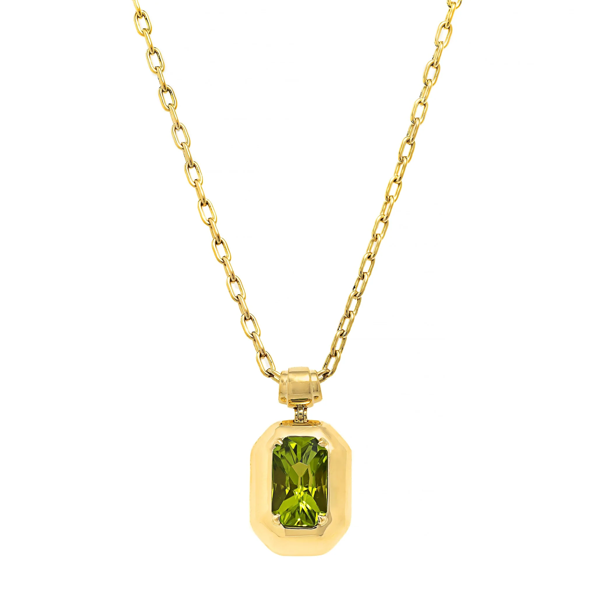 18K Yellow Gold Bezel Set Cushion Cut Peridot Pendant Necklace - Image 5