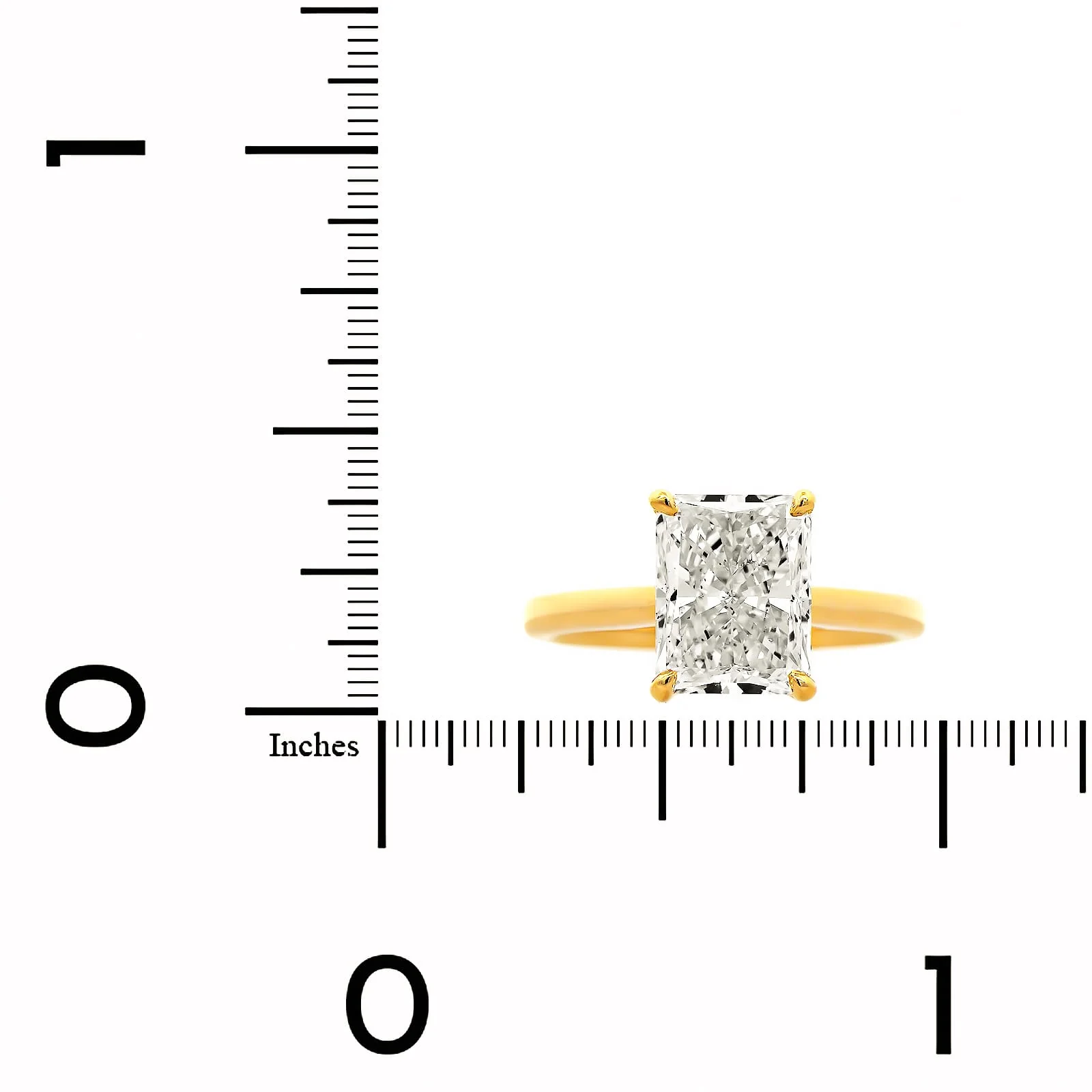 18K Yellow Gold Radiant Cut Diamond Engagement Ring - Image 4