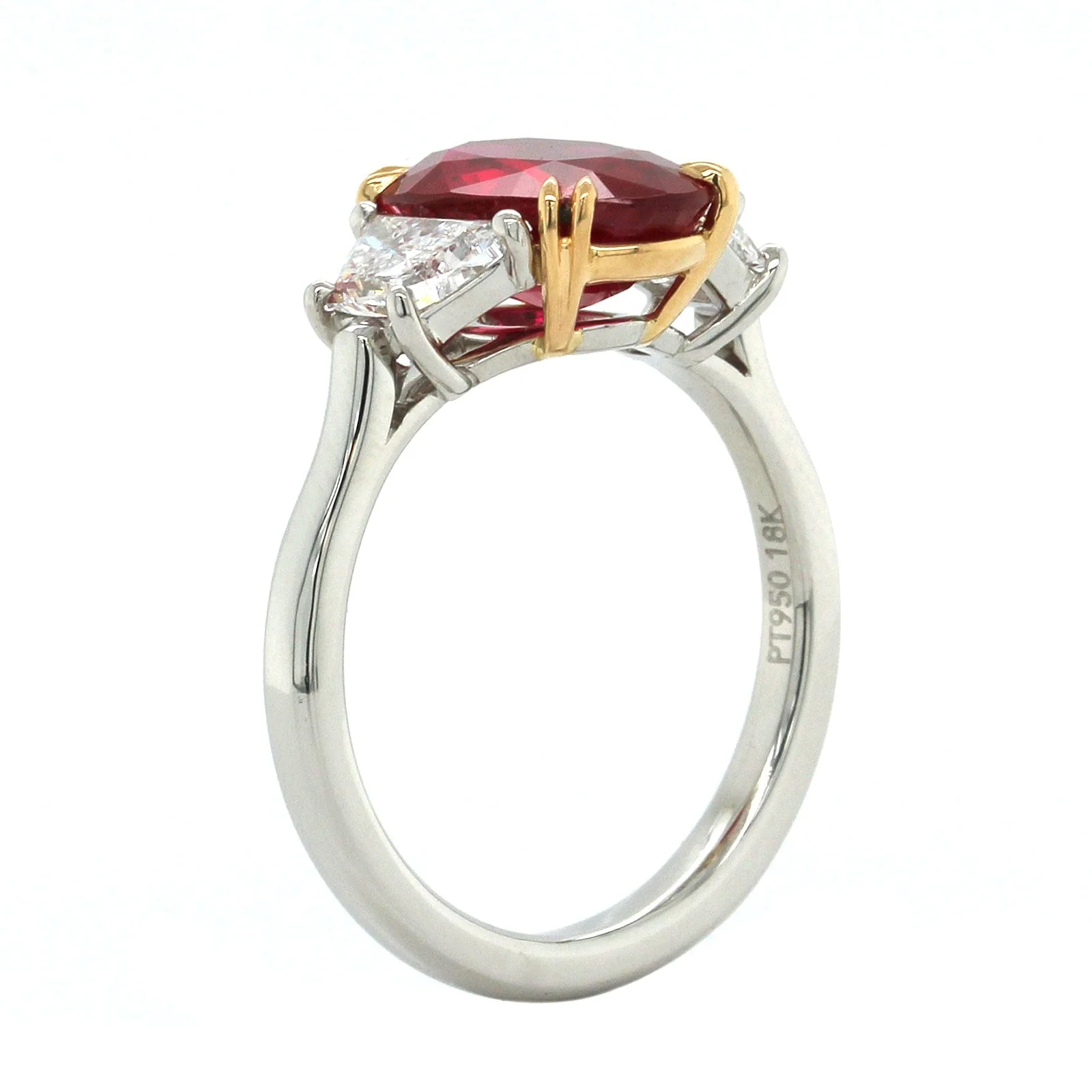 Platinum Oval Ruby Diamond 3 Stone Ring - Image 2