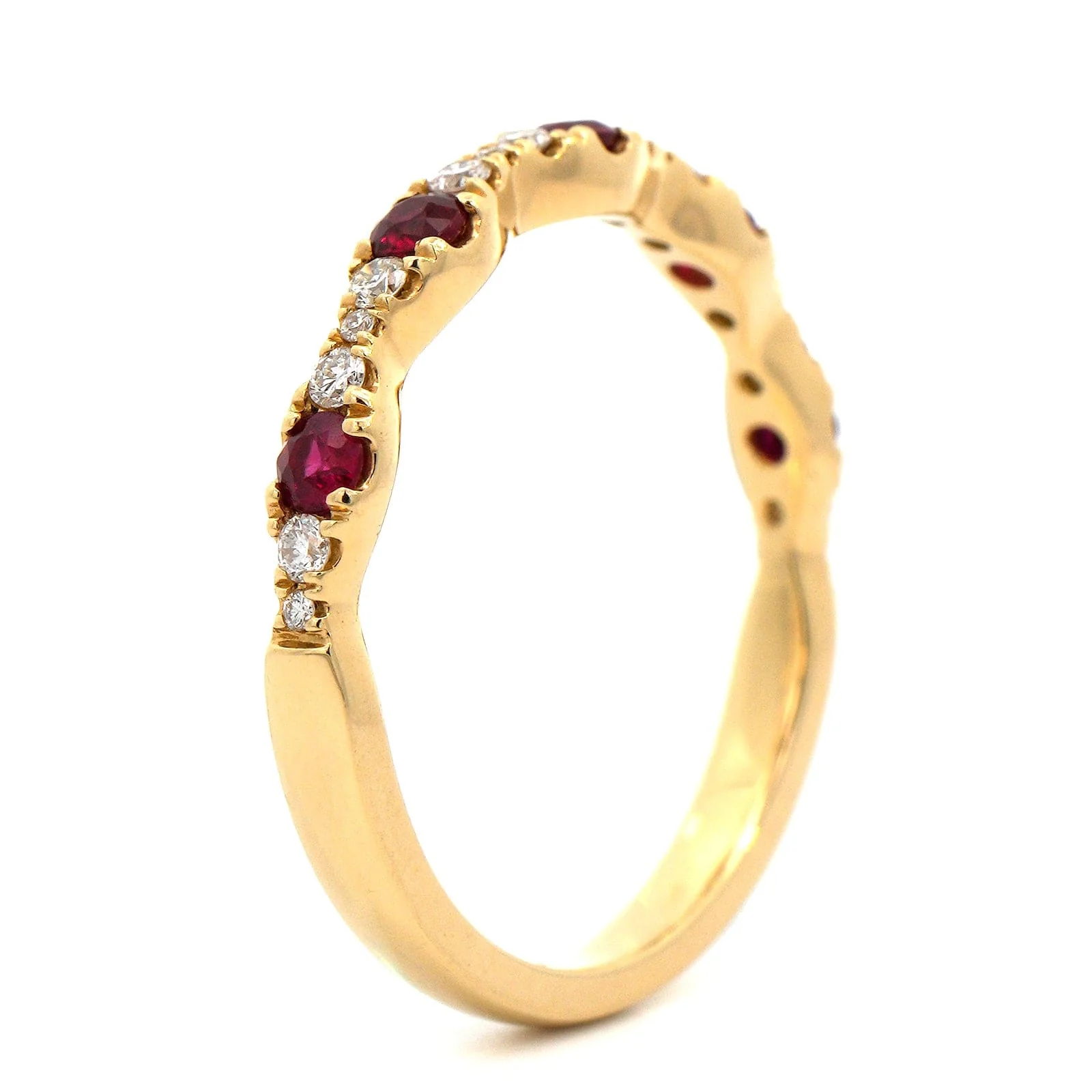 18K Yellow Gold Alternating Diamond and Ruby Wedding Ring - Image 2