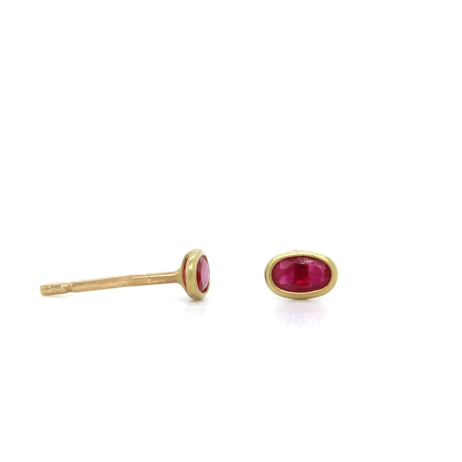 18K Yellow Gold Oval Ruby Stud Earrings