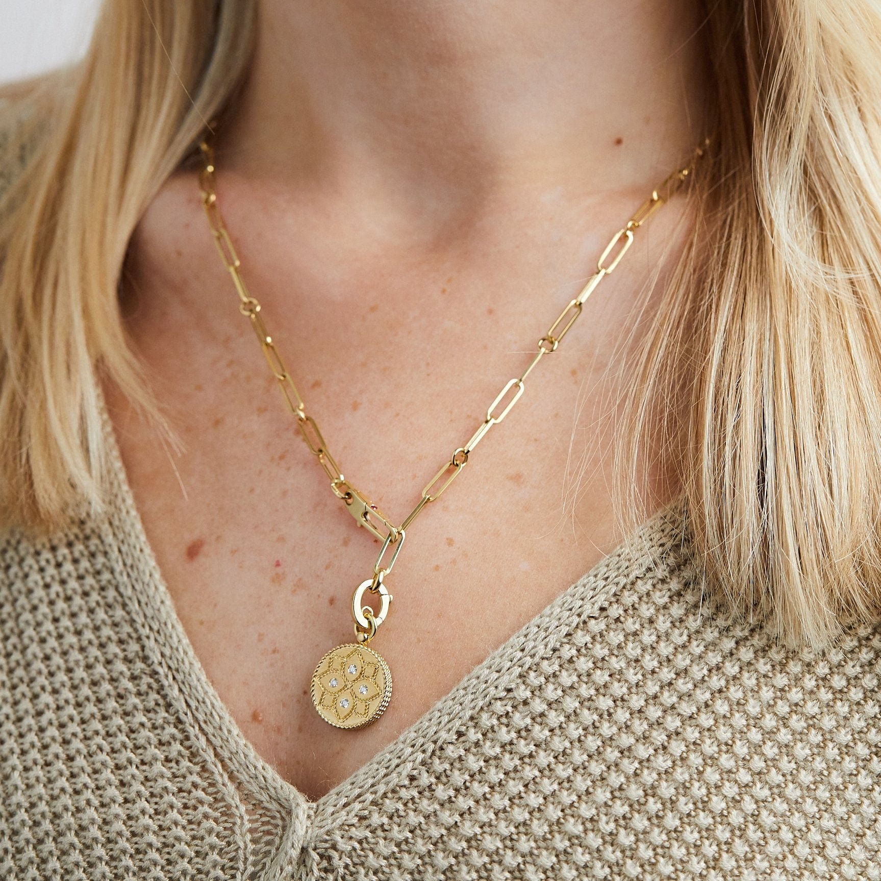 Roberto Coin 18K Yellow Gold Venetian Diamond Medal Necklace - Image 2