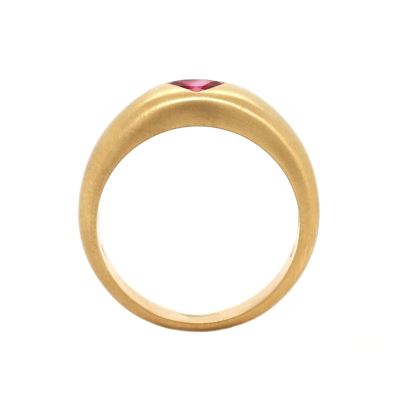 18K Yellow Gold Heart Shaped Ruby Cigar Ring - Image 3