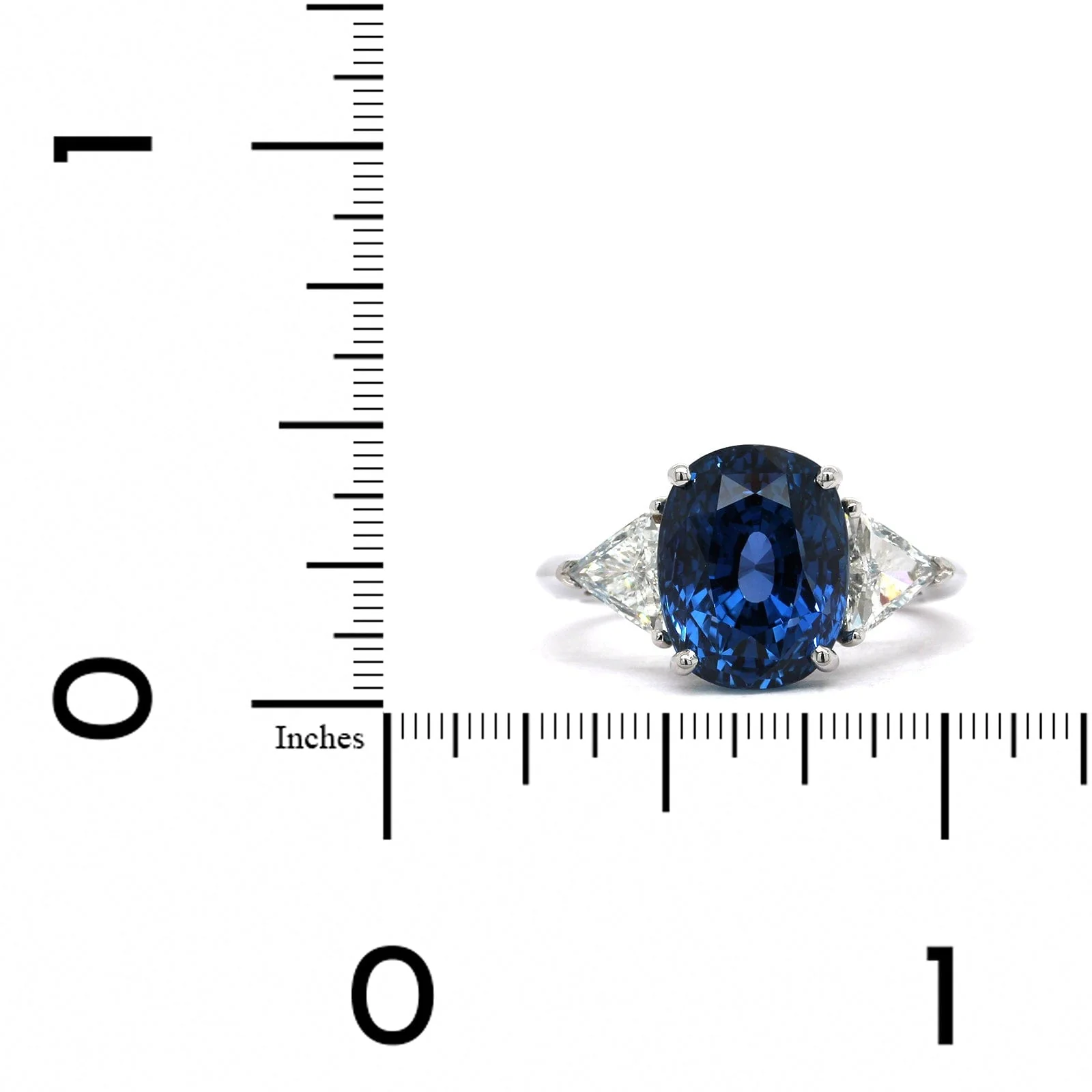 Platinum Oval Sapphire 3 Stone Ring - Image 3