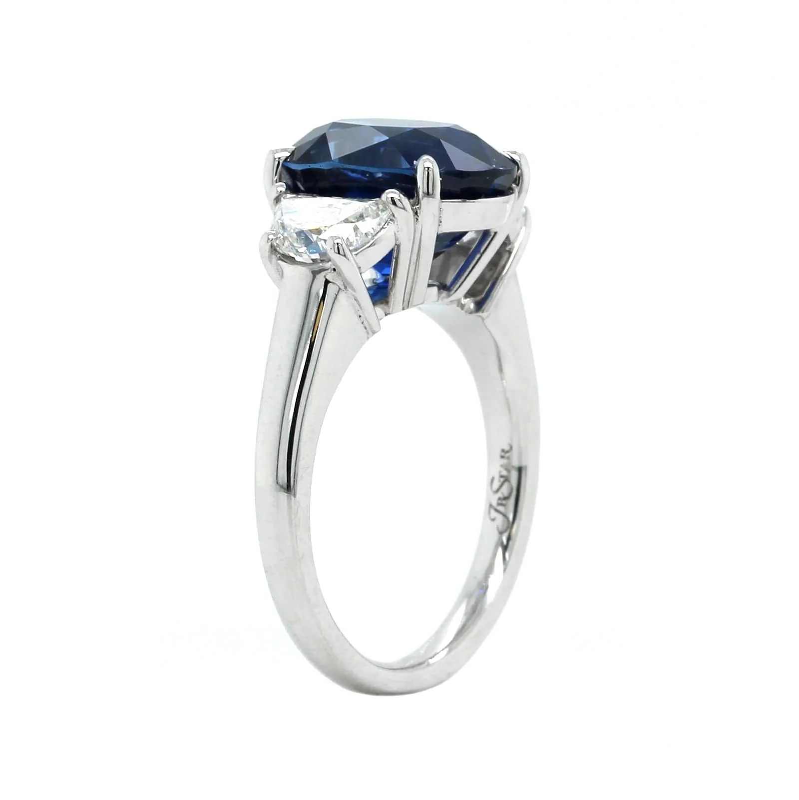 Platinum 3 Stone Oval Sapphire Diamond Ring - Image 2
