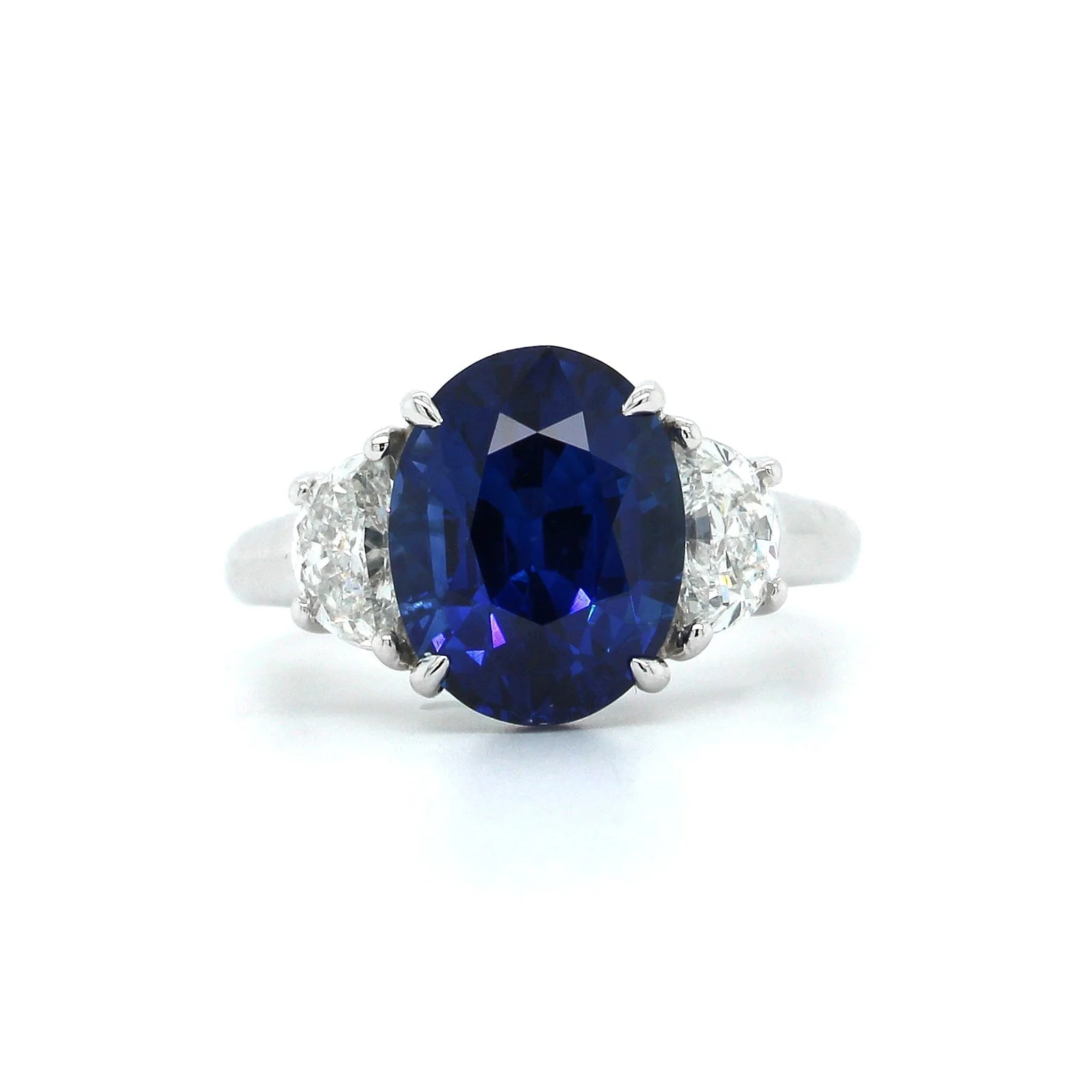 Platinum 3 Stone Oval Sapphire Diamond Ring - Image 4