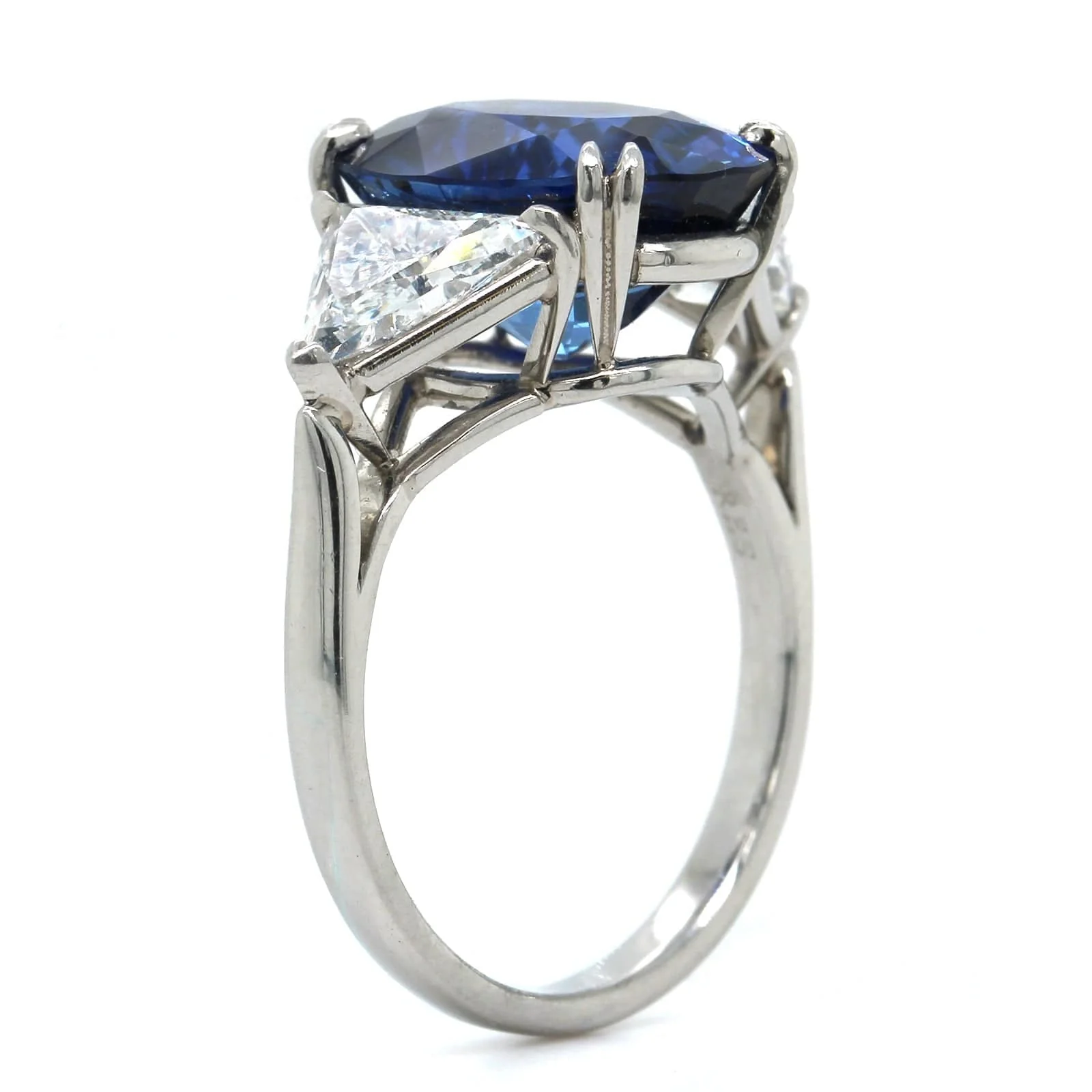 Platinum Sapphire and Trillion Diamond 3 Stone Ring - Image 2