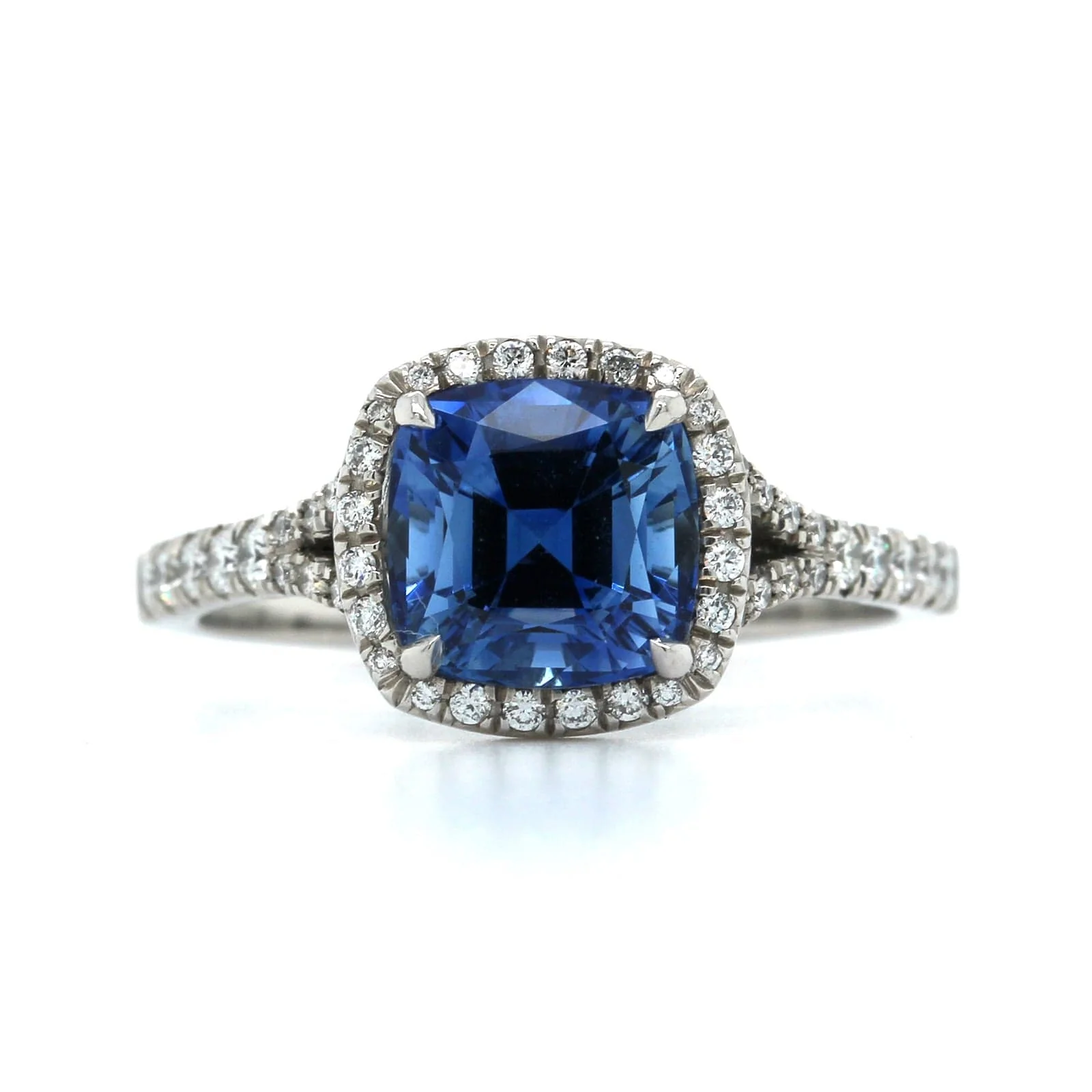 Platinum Sapphire Diamond Halo Ring - Image 4