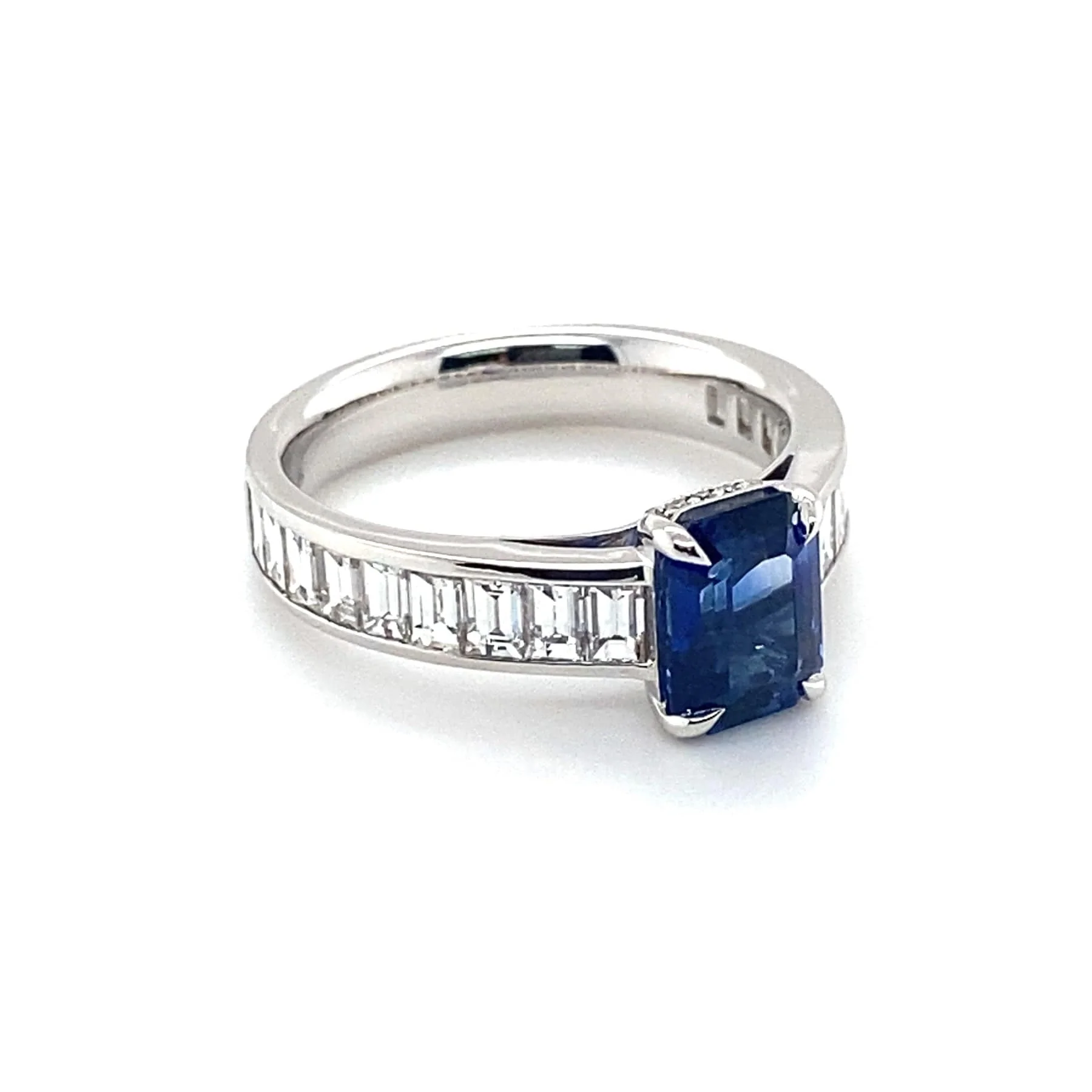 18K White Gold Emerald Cut Blue Sapphire and Diamond Ring - Image 2
