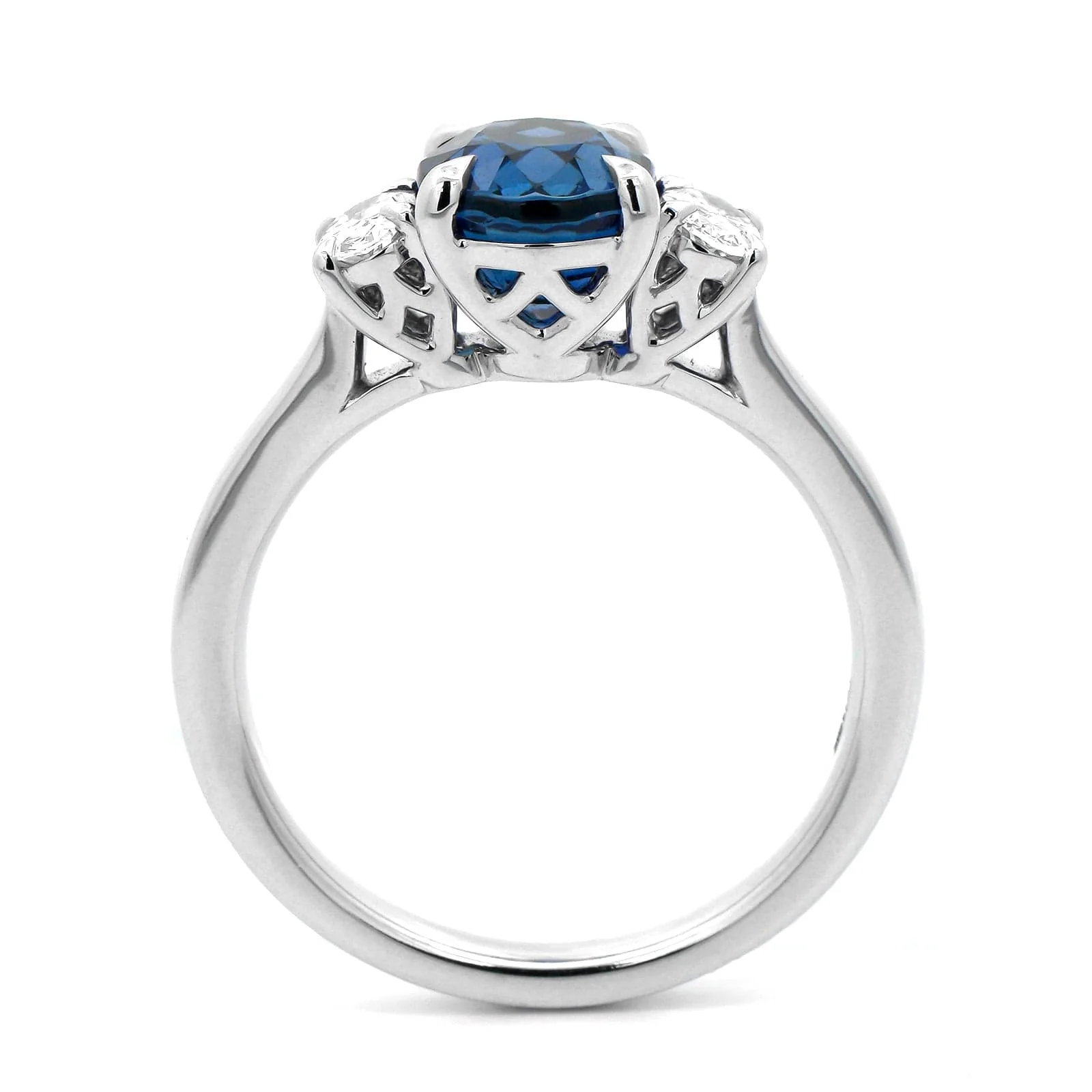 18K White Gold Three Stone Round Oval Sapphire and Diamond Ring - Image 3