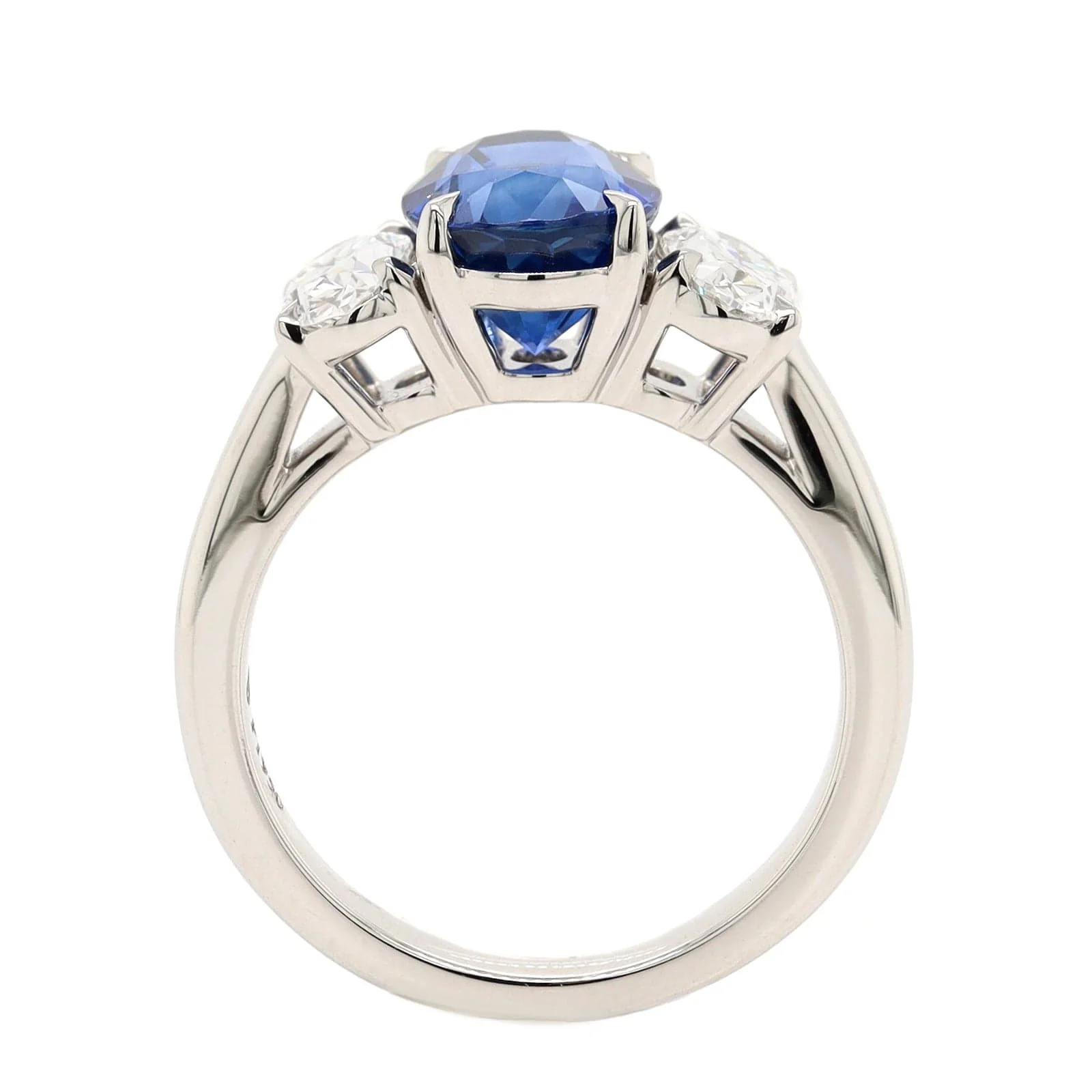 Platinum 3 Stone Oval Sapphire and Diamond Ring - Image 3