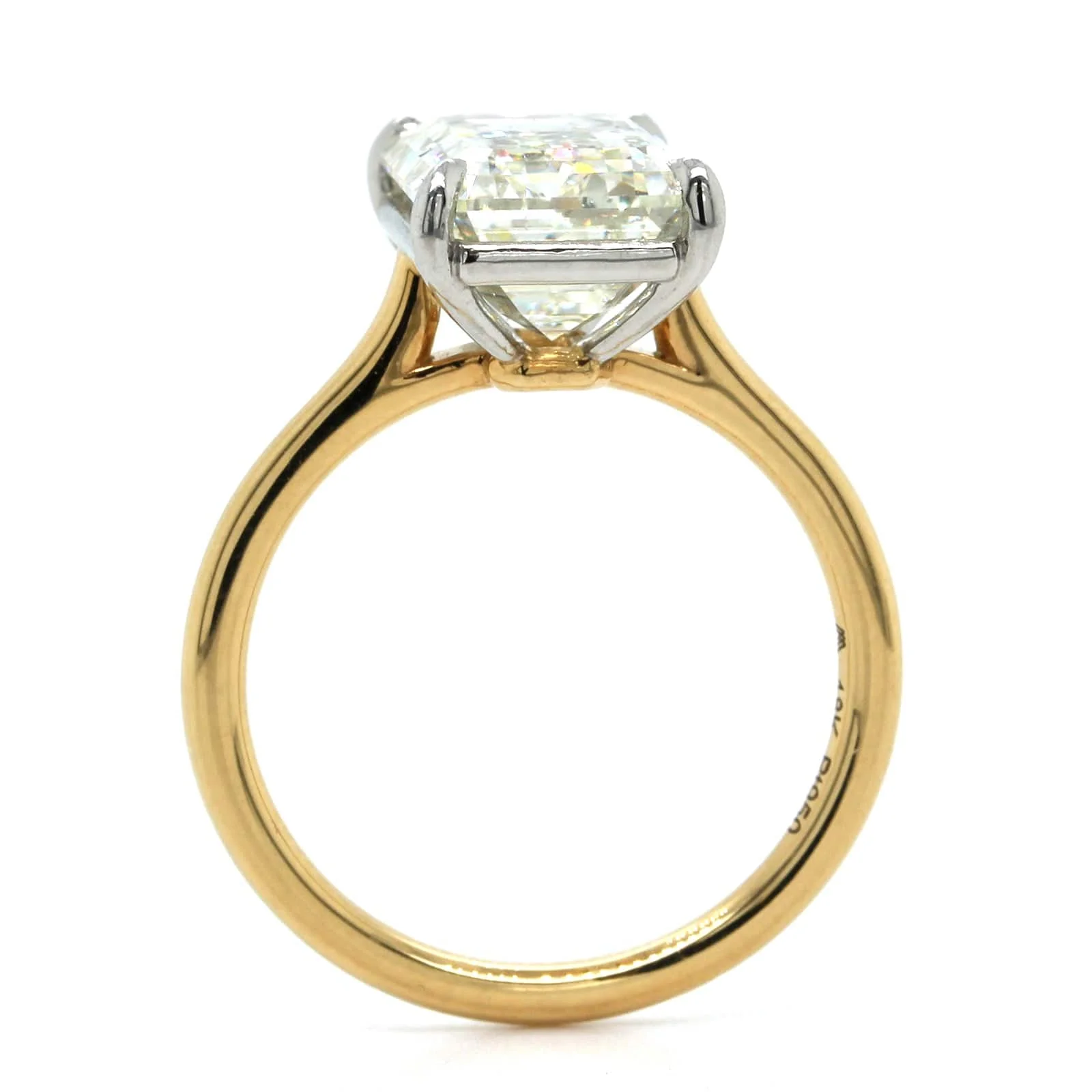 18K Yellow Gold Emerald Cut Diamond Solitaire Engagement Ring - Image 4