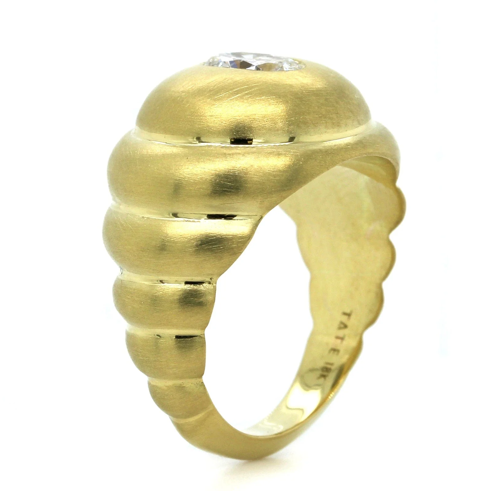 18K Yellow Gold Scalloped Diamond Ring - Image 2