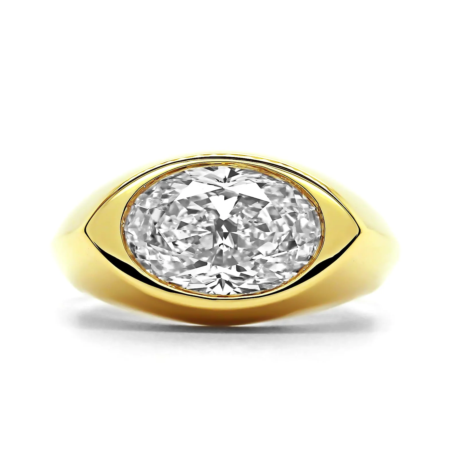 18K Yellow Gold Oval Diamond Bezel Set Engagement Ring - Image 4