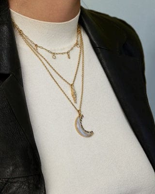 Sorellina 18K Yellow Gold Totem Sapphire Necklace - Image 2