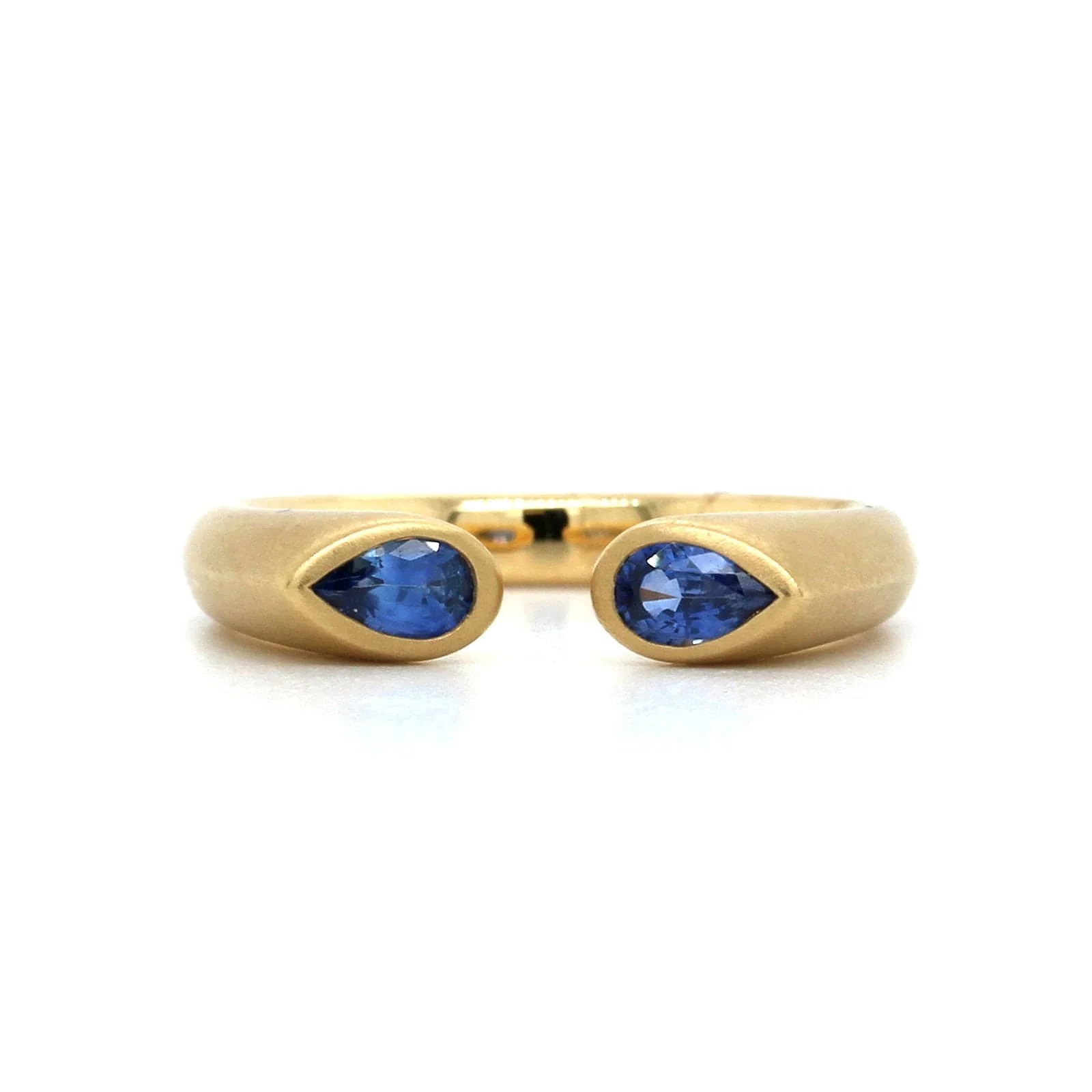 18K Yellow Gold Sapphire Open Ring