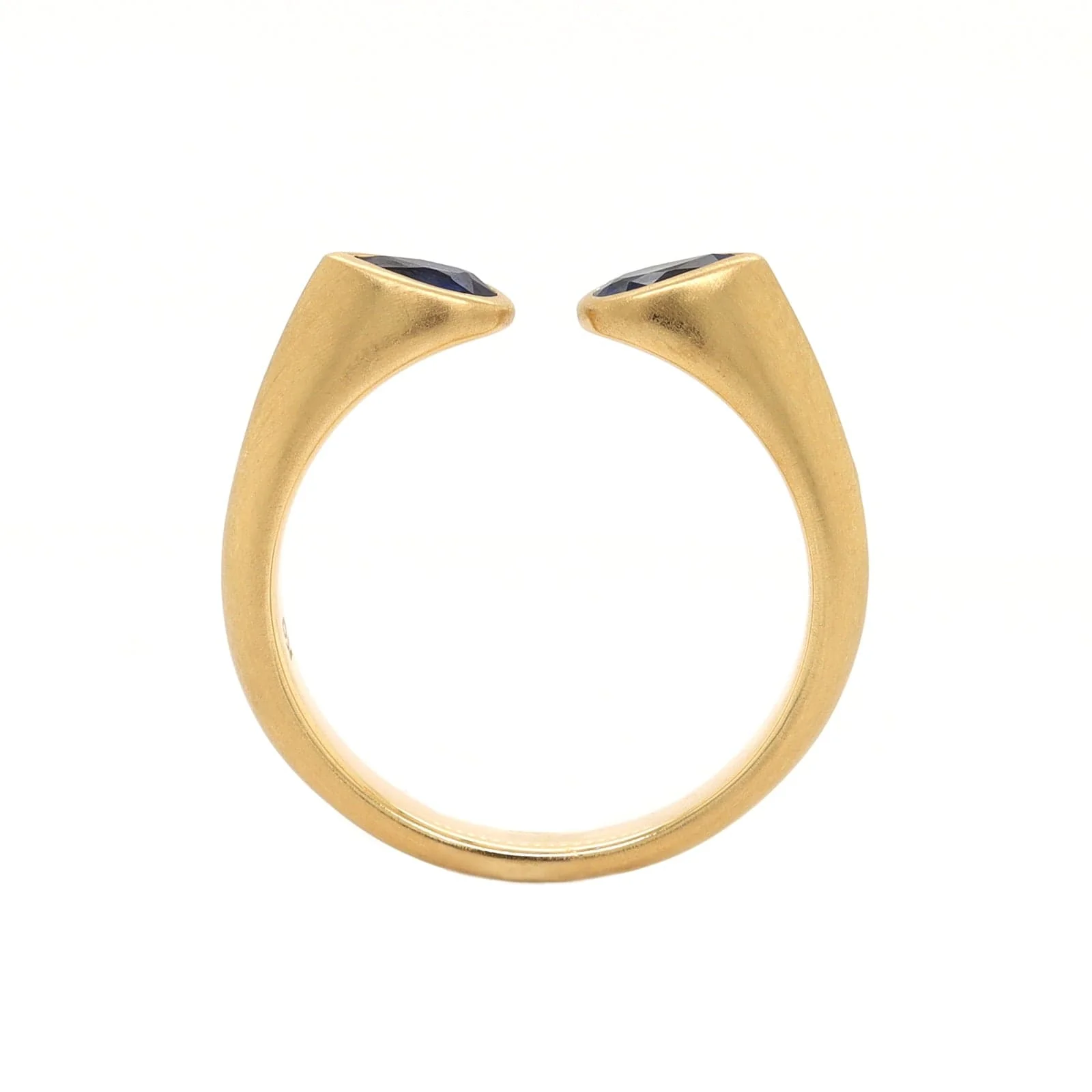 18K Yellow Gold Pear Shaped Blue Sapphire Huggie Ring - Image 3