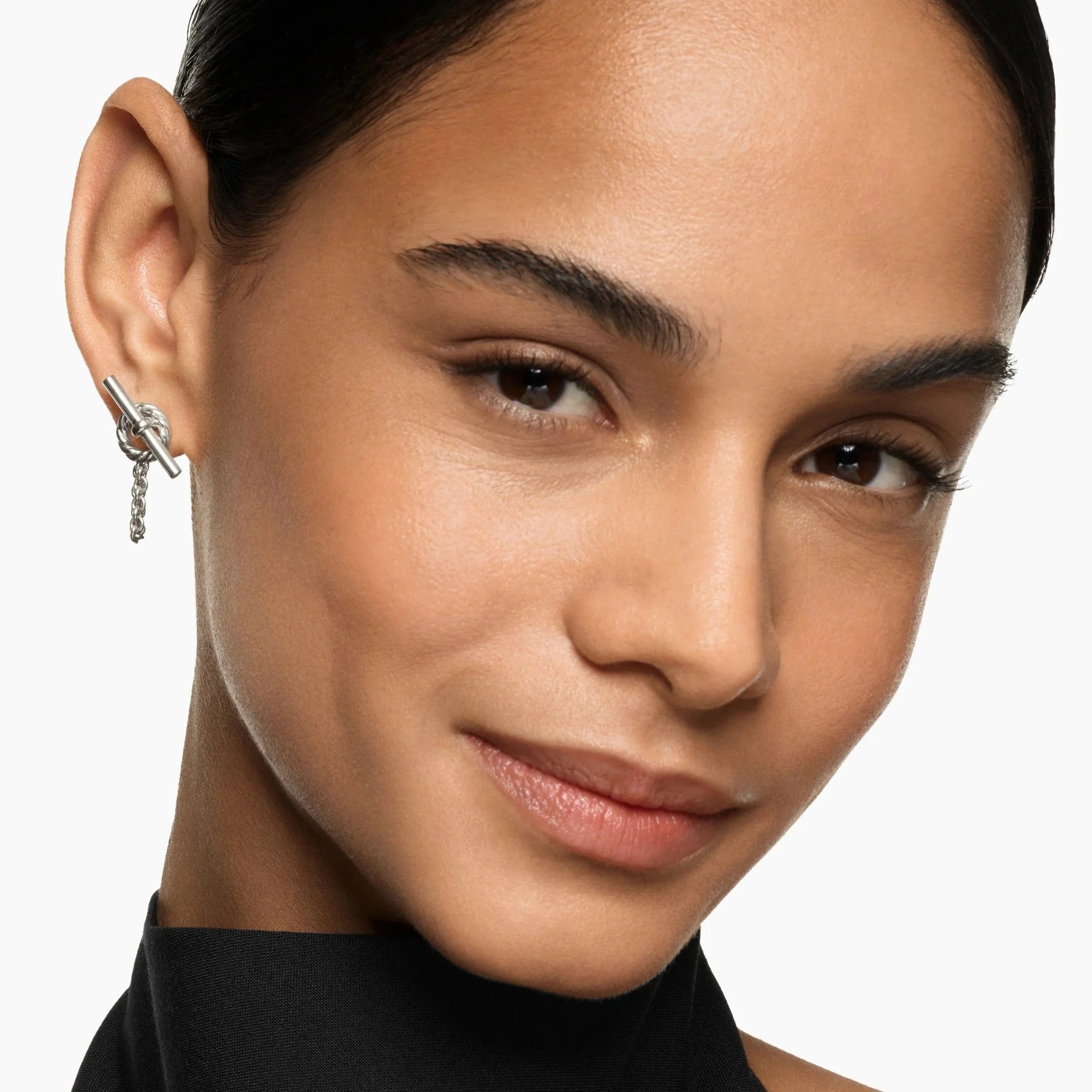 DY Mercer® Bold Toggle Chain Stud Earrings Sterling Silver, 50.4mm - Image 3