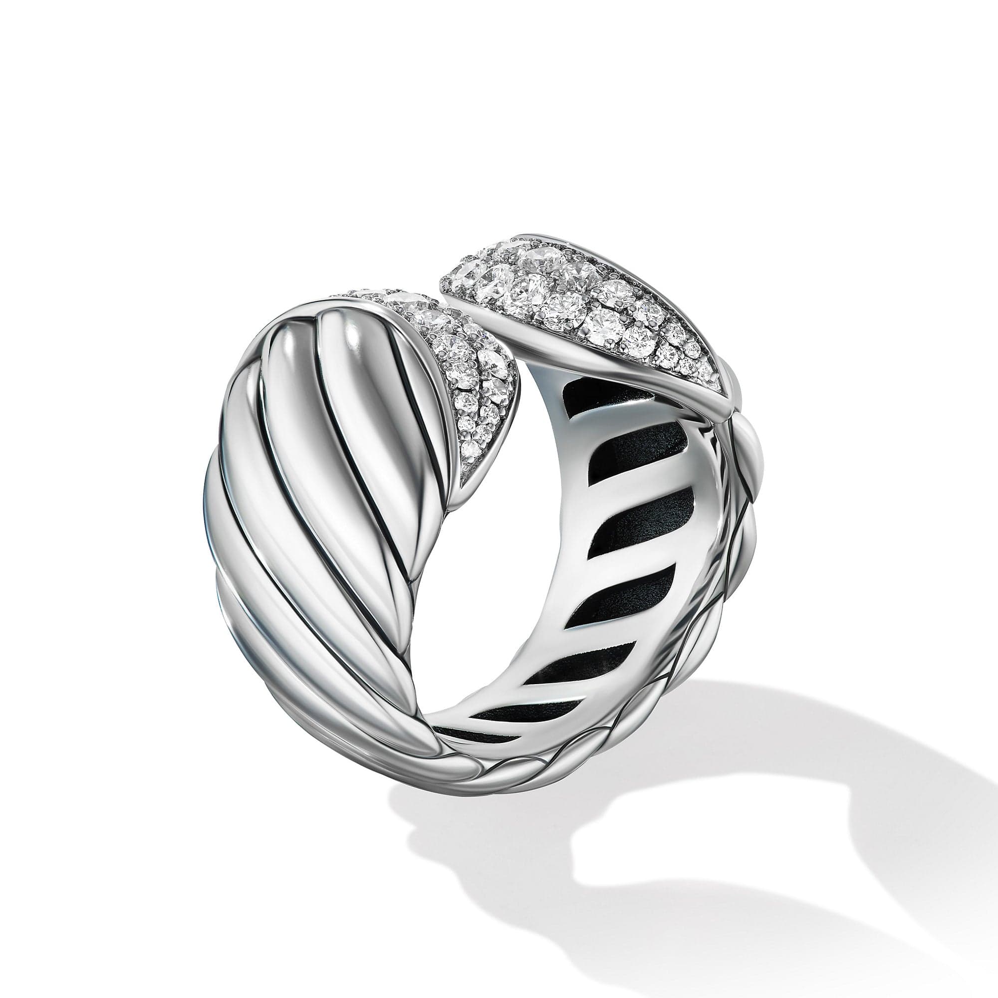 Sculpted Cable Ring with Pavé Diamonds - Image 2