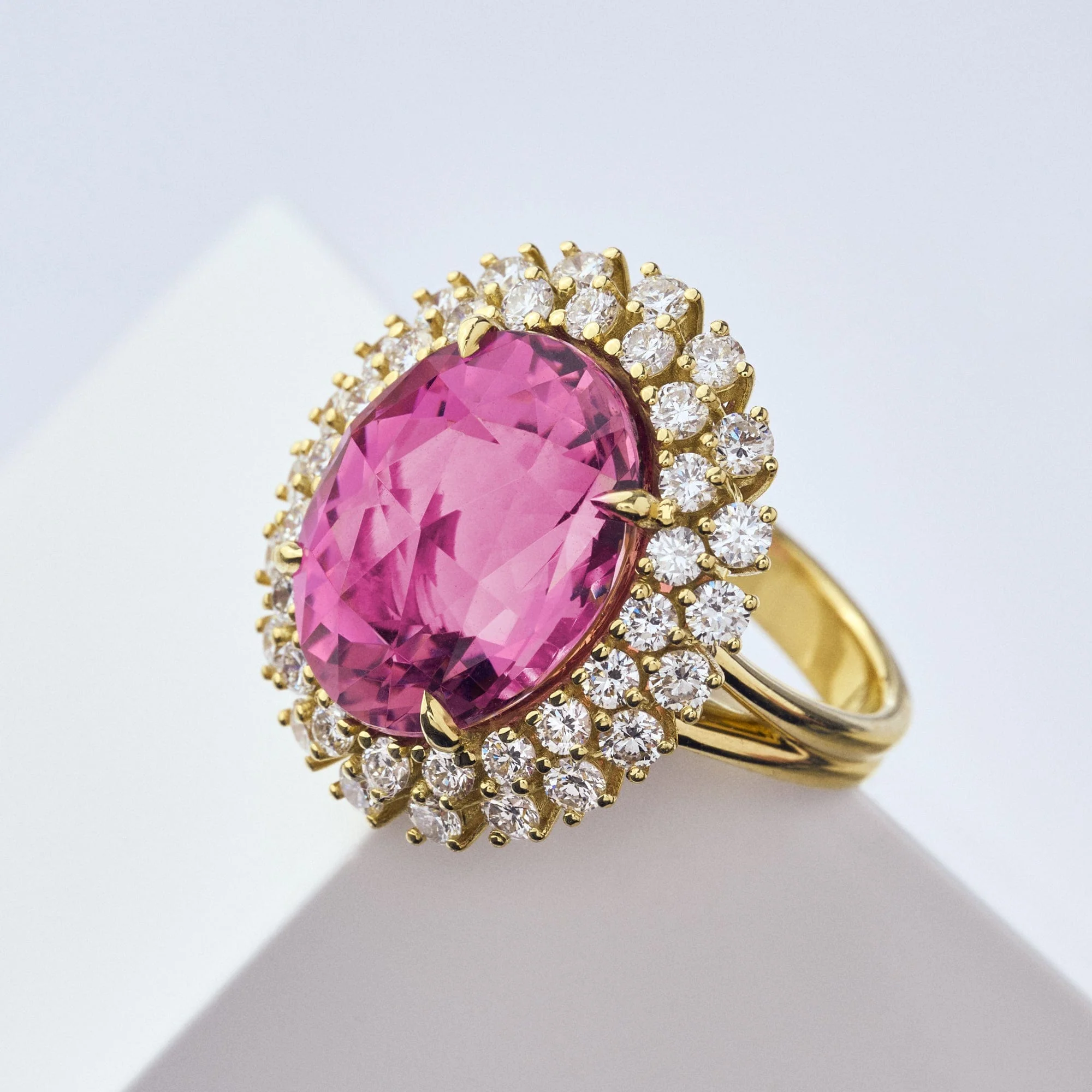 18K Yellow Gold Oval Rose Tourmaline Diamond Halo Ring - Image 2