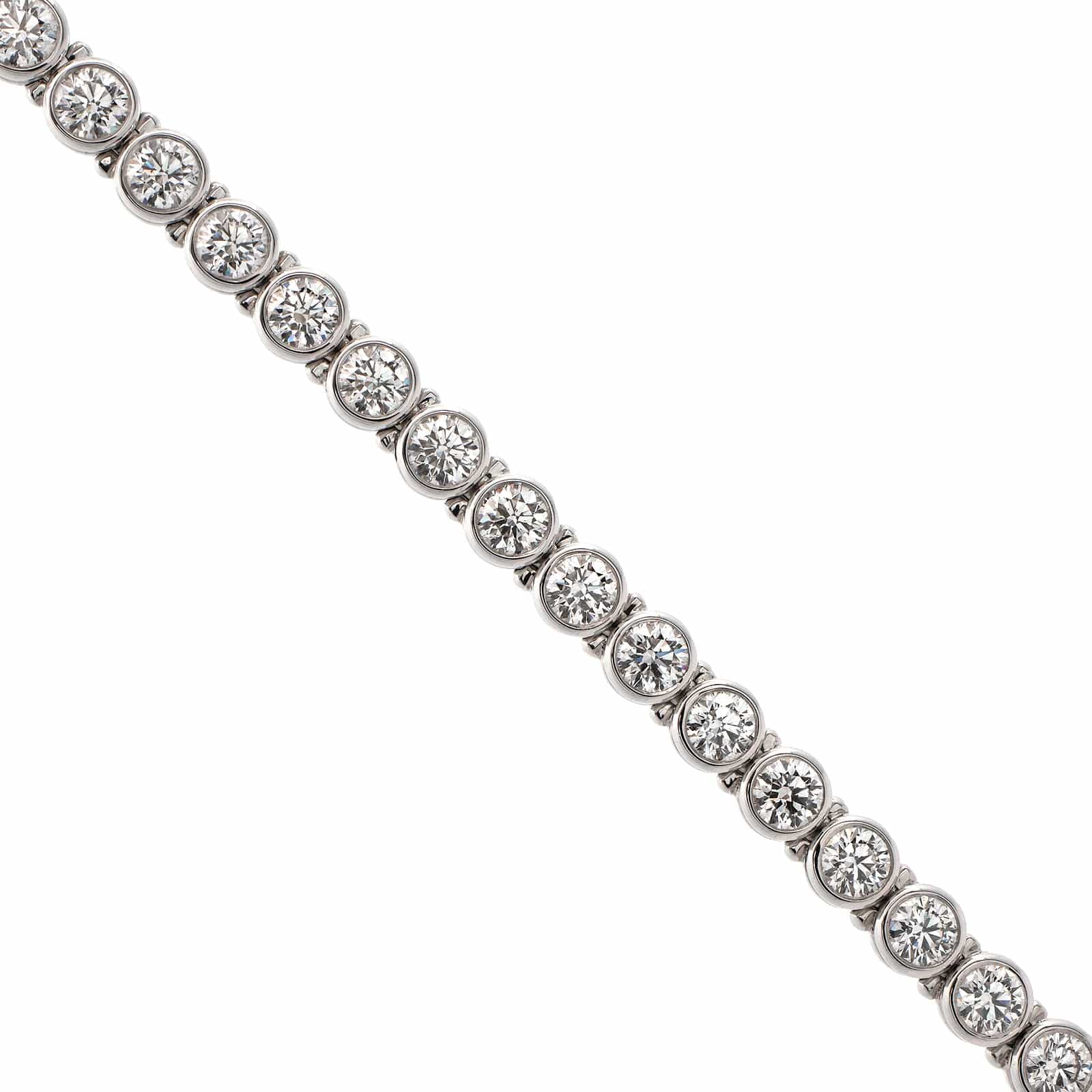 18K White Gold Bezel Set Diamond Tennis Bracelet - Image 2