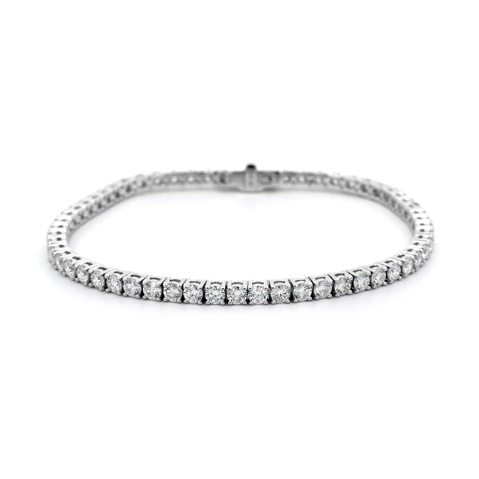 18K White Gold Diamond Tennis Bracelet - Image 4