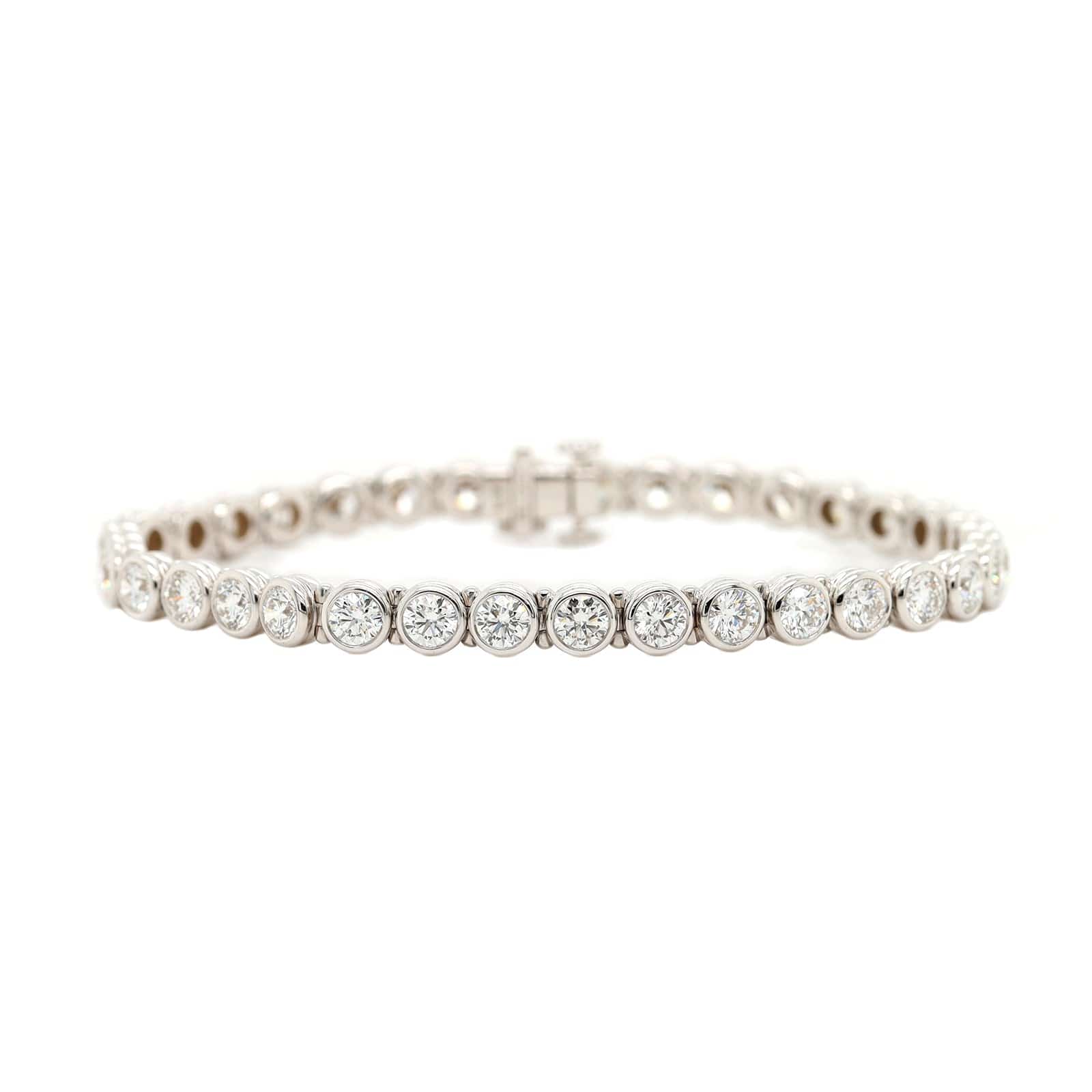 18K White Gold Bezel Set Round Diamond Tennis Bracelet