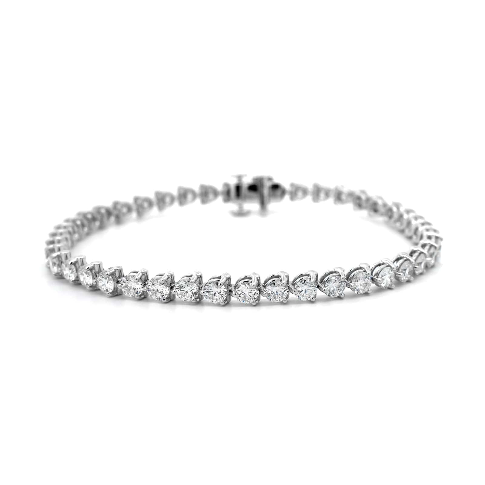18K White Gold Three Prong Round Diamond Tennis Bracelet