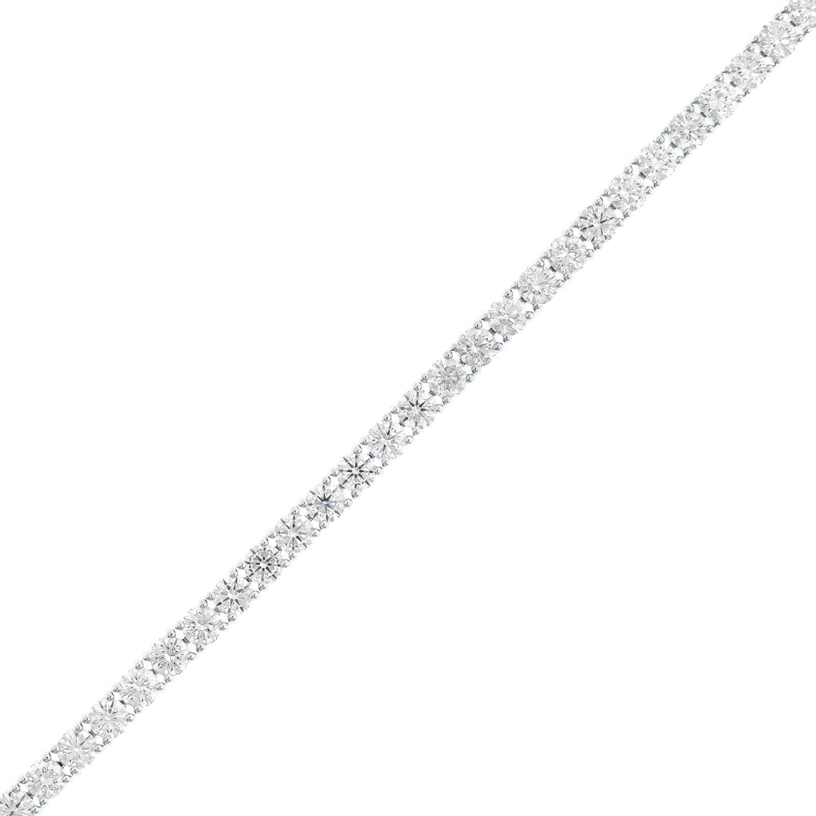 18K White Gold Round Diamond Tennis Bracelet - Image 2