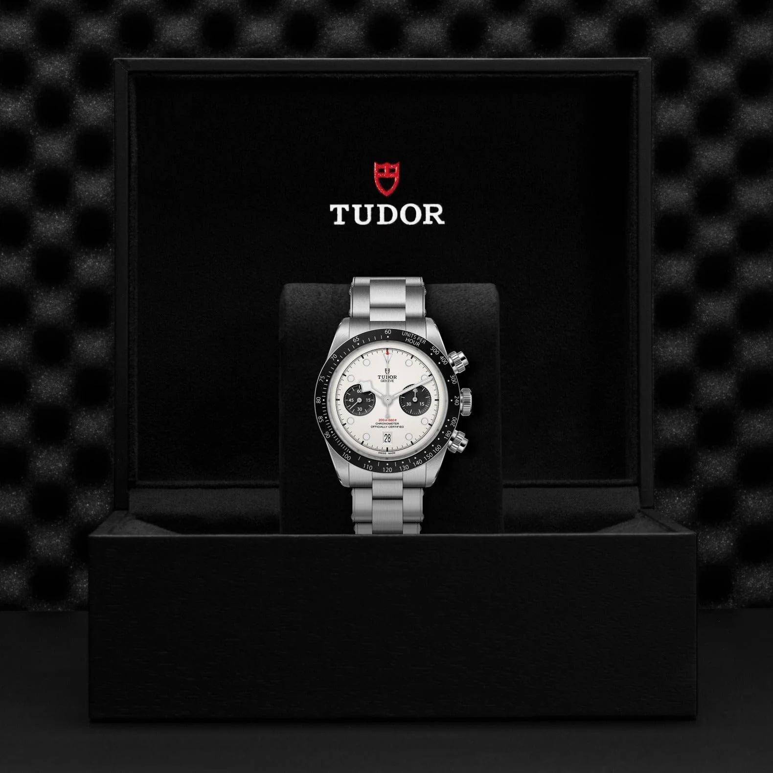TUDOR Black Bay Chrono Steel M79360N-0012 - Image 5