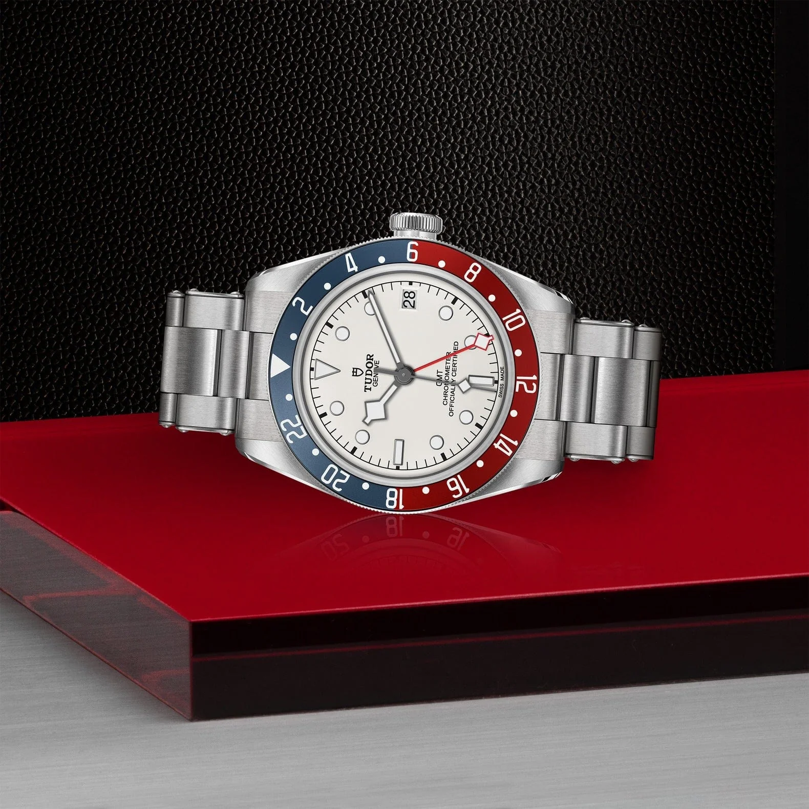 TUDOR Black Bay GMT 41 Steel M79830RB-0010 - Image 3