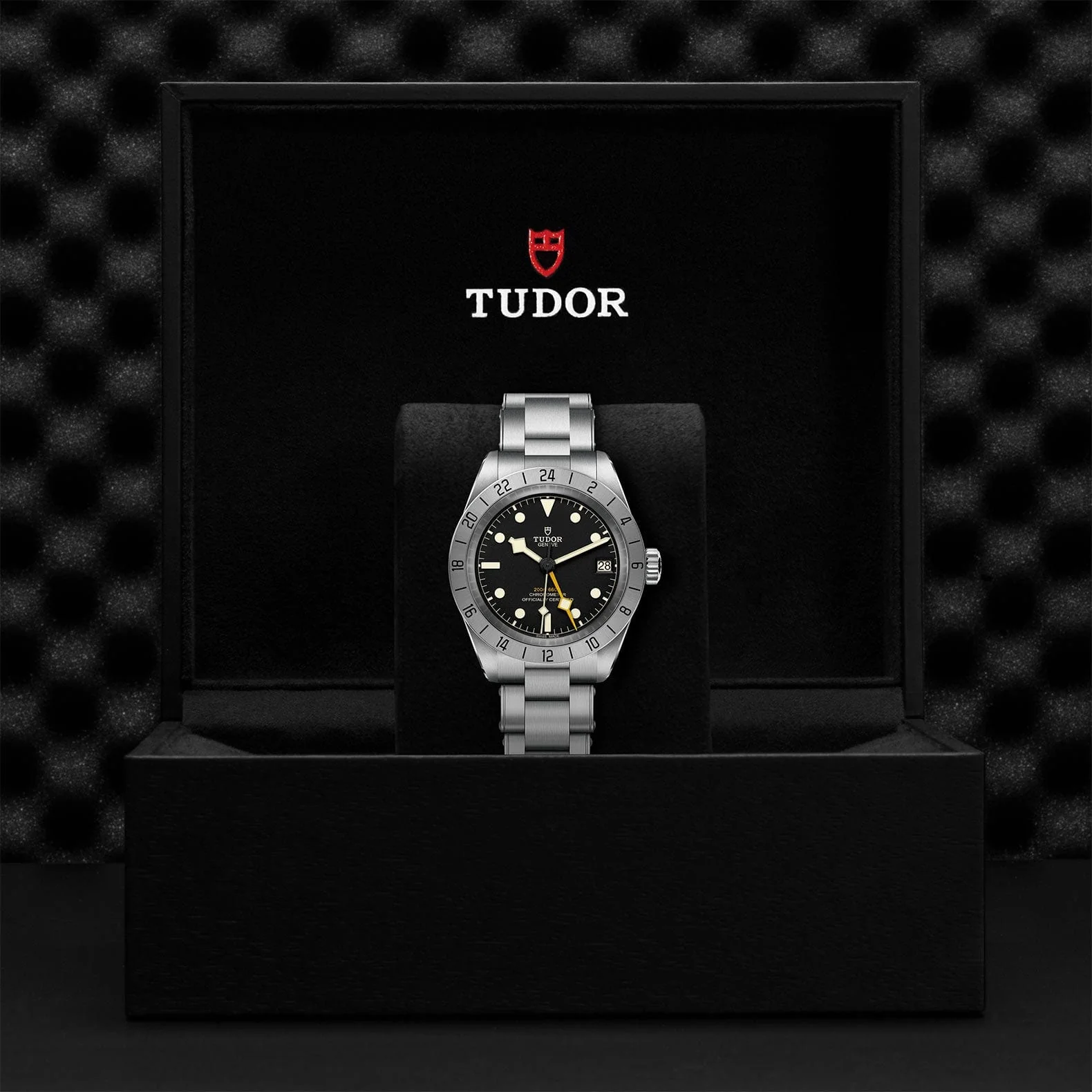 TUDOR Black Bay Pro M79470-0001 - Image 4