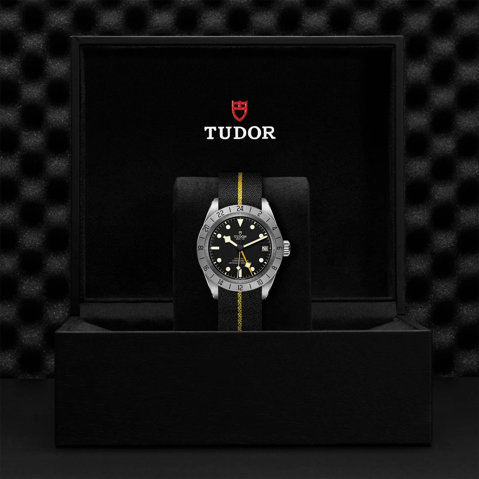 TUDOR Black Bay Pro M79470-0002 - Image 4