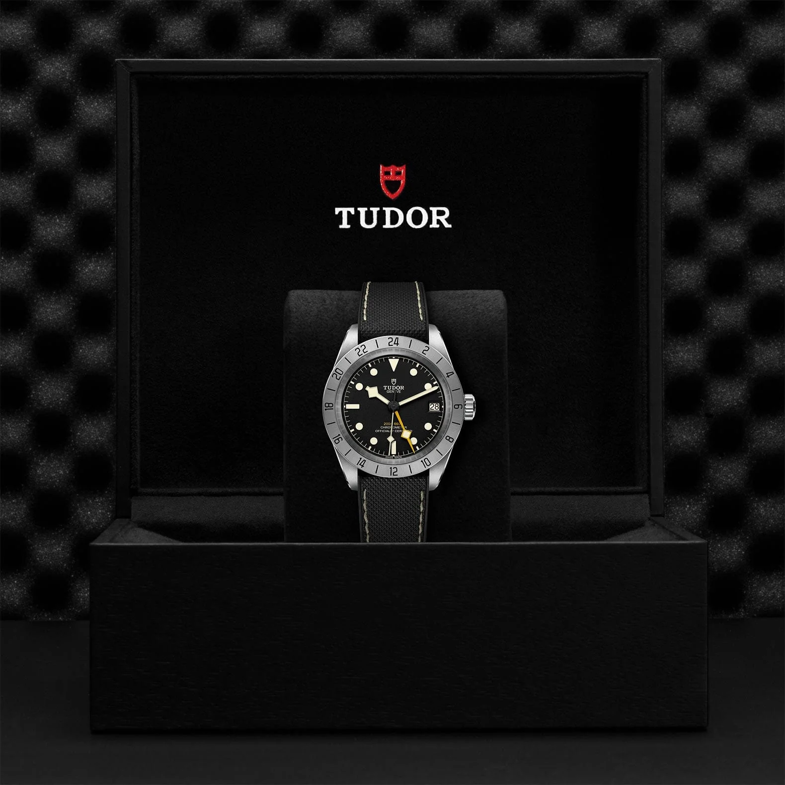 TUDOR Black Bay Pro M79470-0003 - Image 4