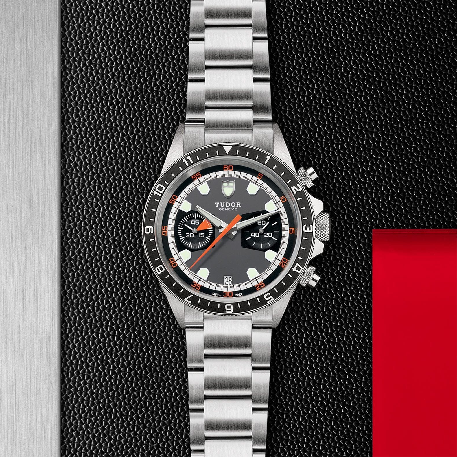 TUDOR Heritage Chrono Steel M70330N-0001 - Image 2