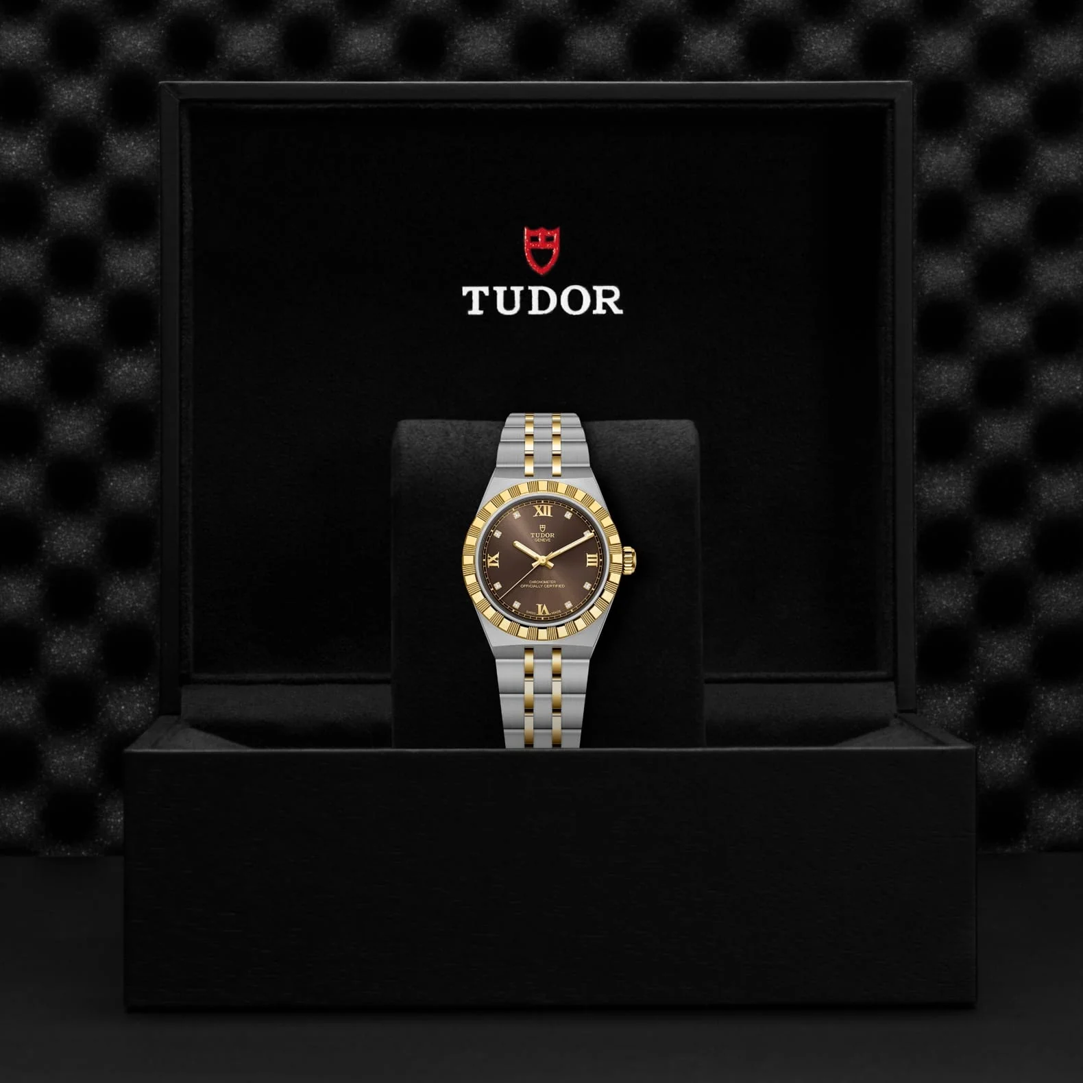 TUDOR Royal 30mm Steel and Yellow Gold M2830A1A3-0001 - Image 4