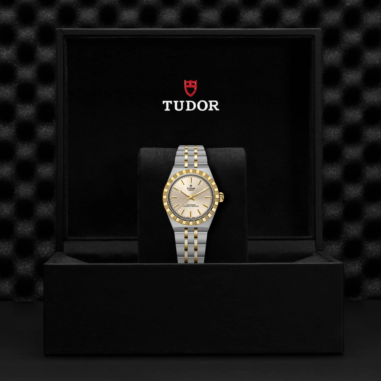TUDOR Royal 30mm Steel and Yellow Gold M2830A1A3-0003 - Image 4