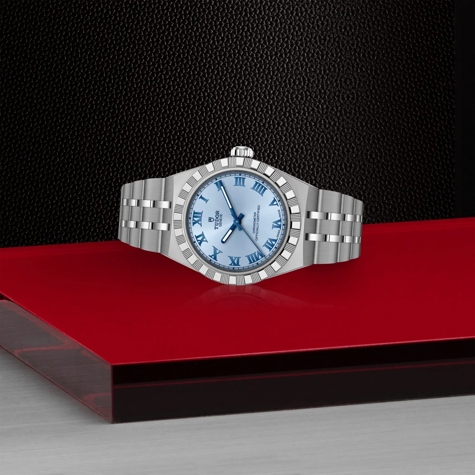 TUDOR Royal 30mm Steel M2830A1A0-0004 - Image 3