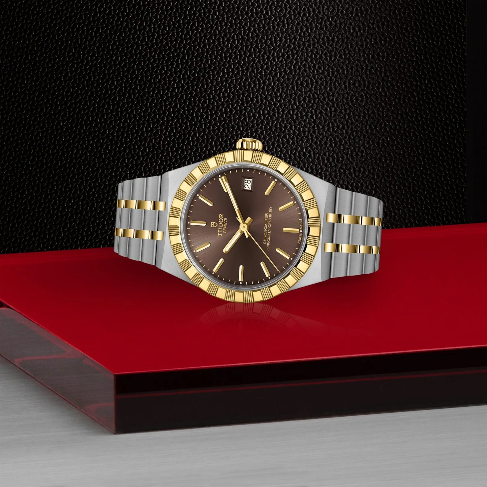 TUDOR Royal 36mm Steel and Yellow Gold M2836C1A3-0001 - Image 3
