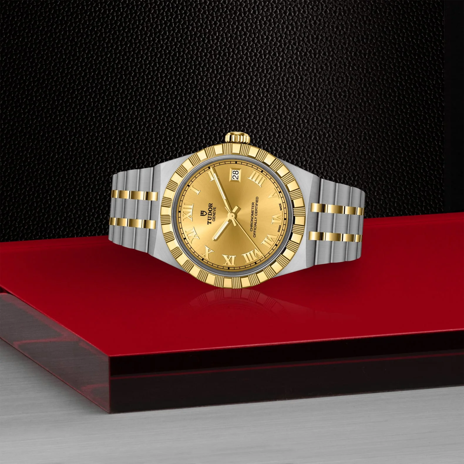 TUDOR Royal 36mm Steel and Yellow Gold M2836C1A3-0002 - Image 3